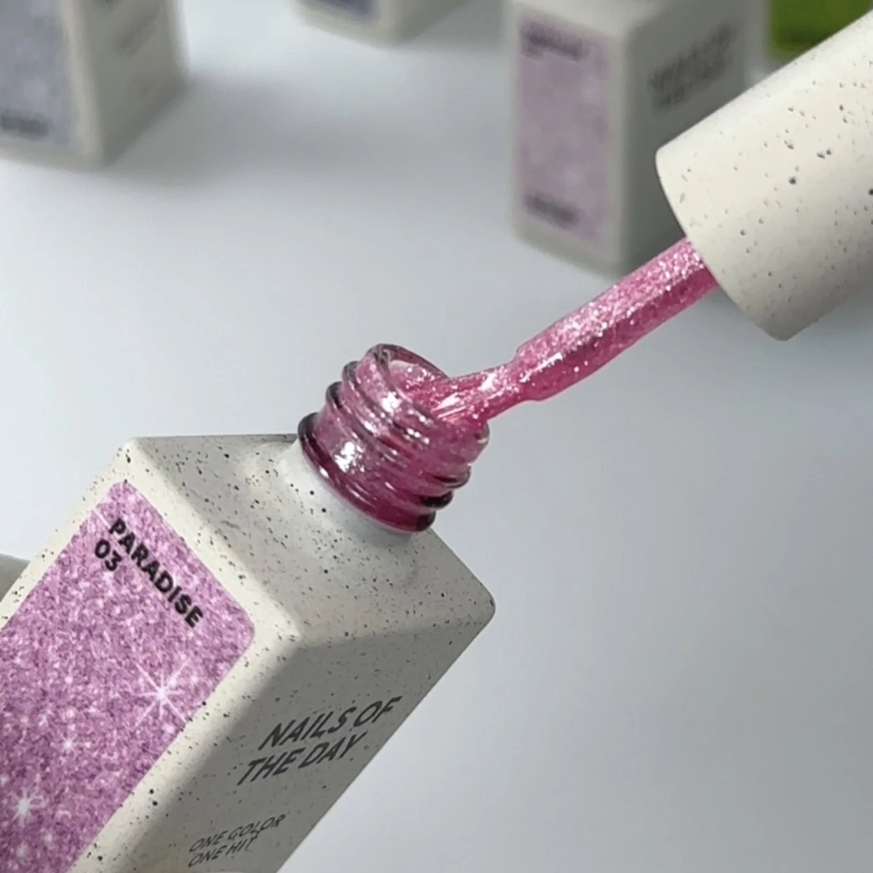 NAILSOFTHEDAY Paradise 03