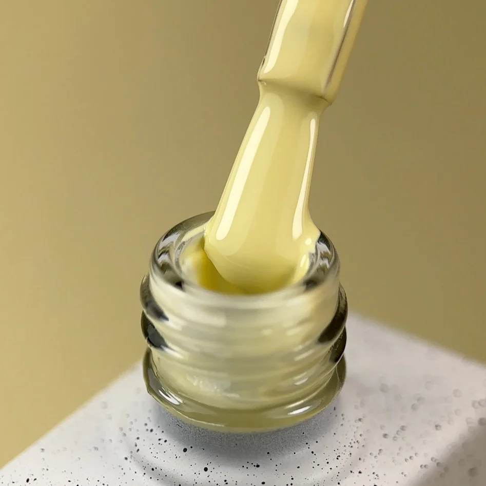 NAILSOFTHEDAY Color of the Month July 2025: Banana Cream