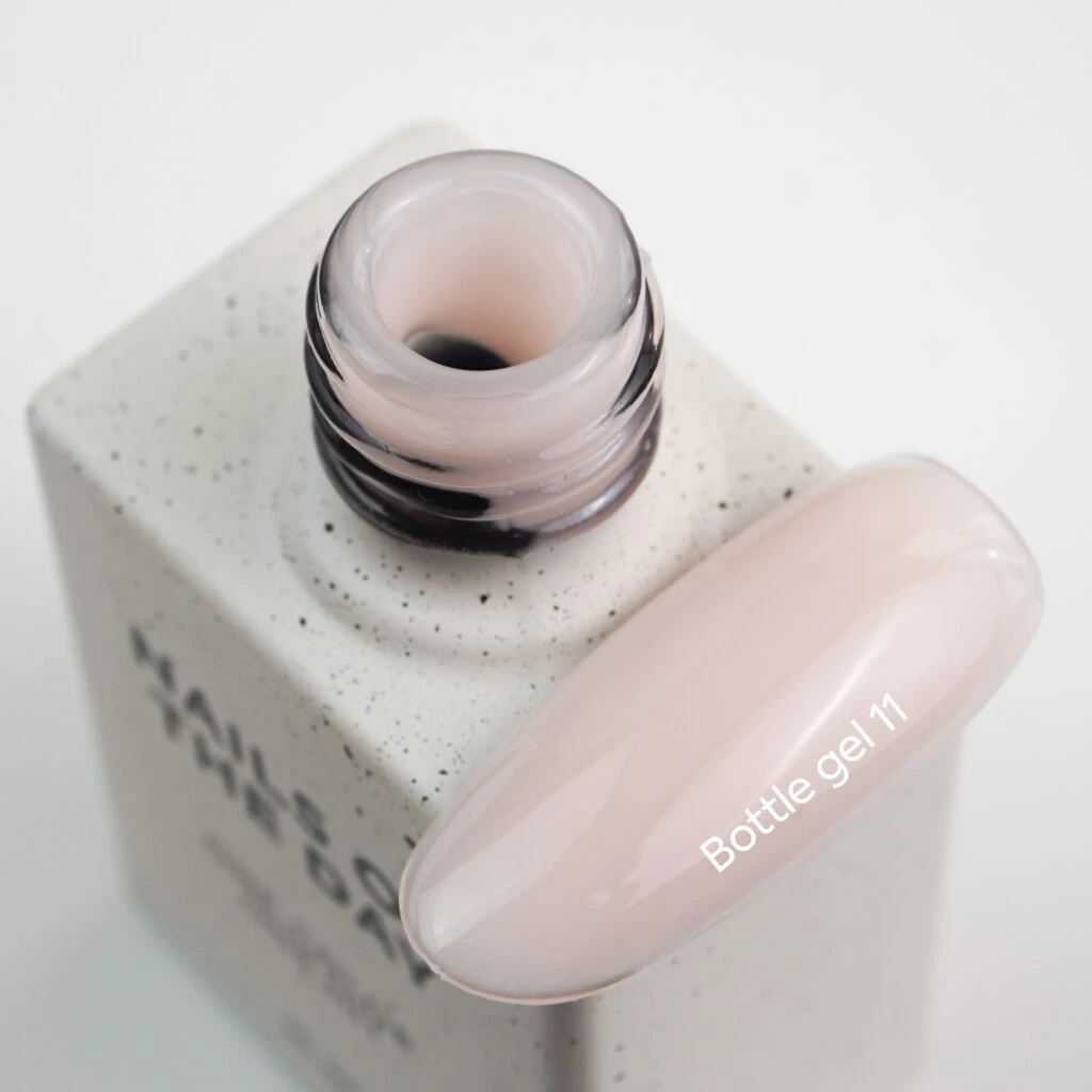 NAILSOFTHEDAY Bottle gel 11, 10 ml