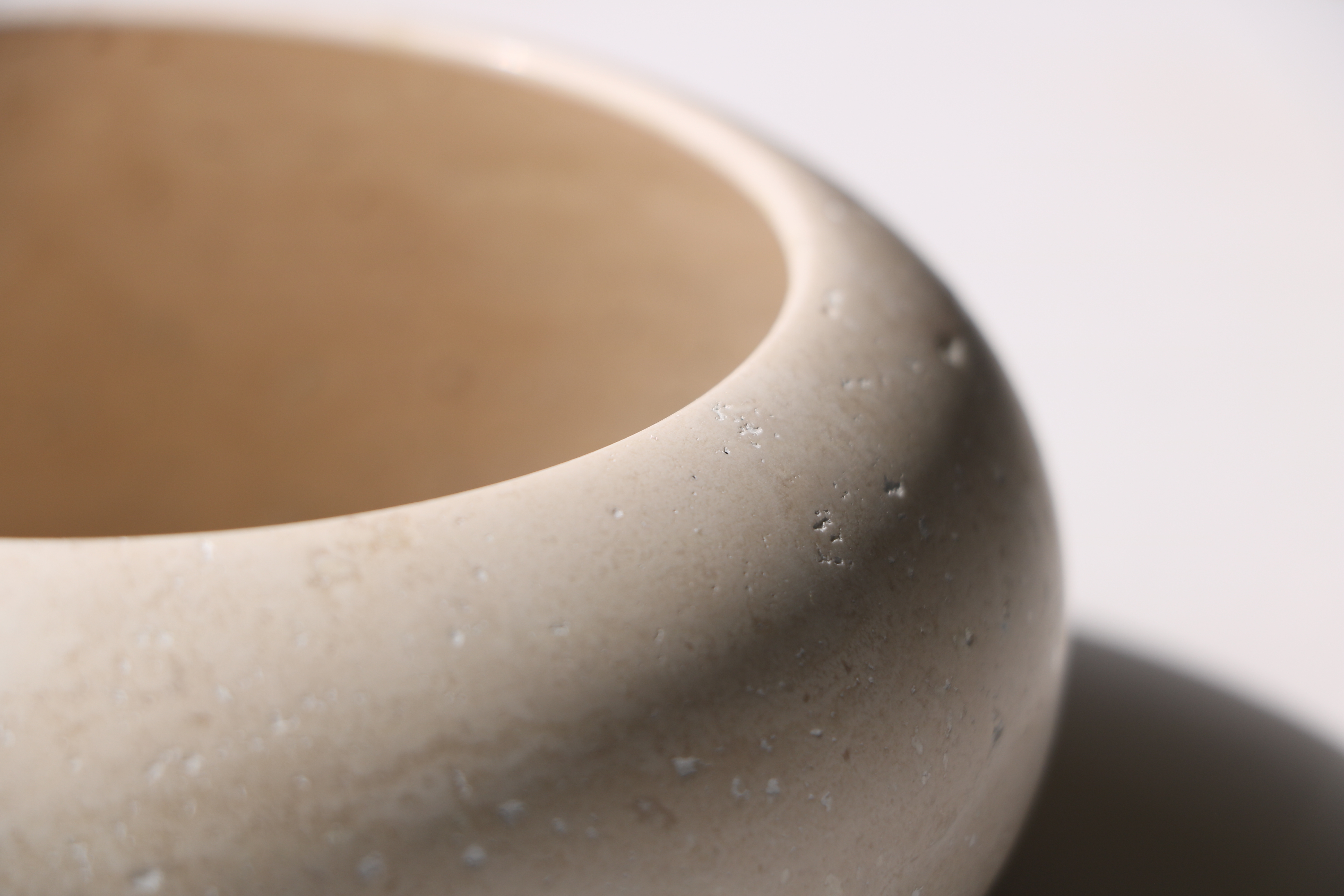 Bol Rond en Travertin Naturel – Ø15 cm