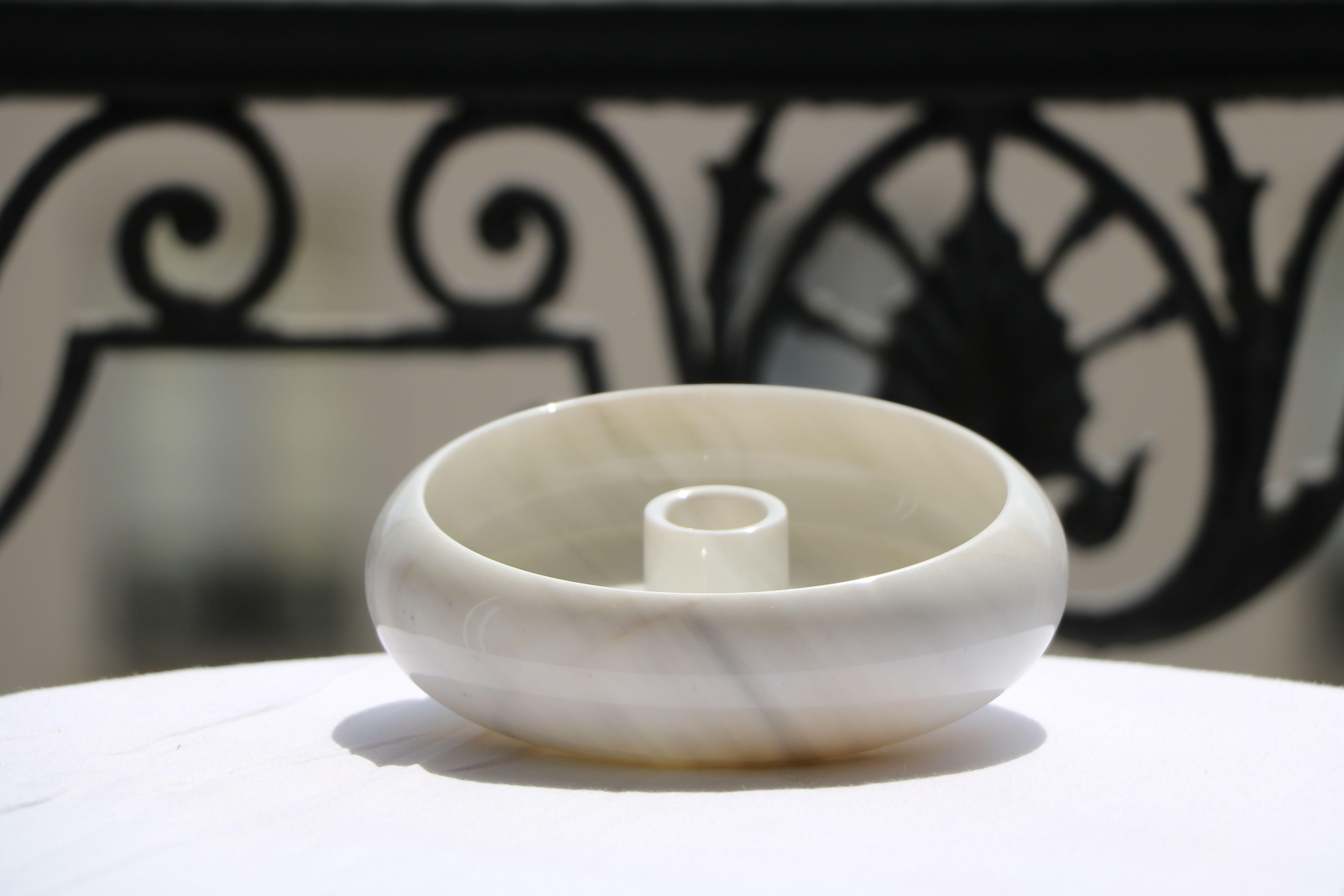 Bougeoir rond en Marbre Blanc – Ø15 cm