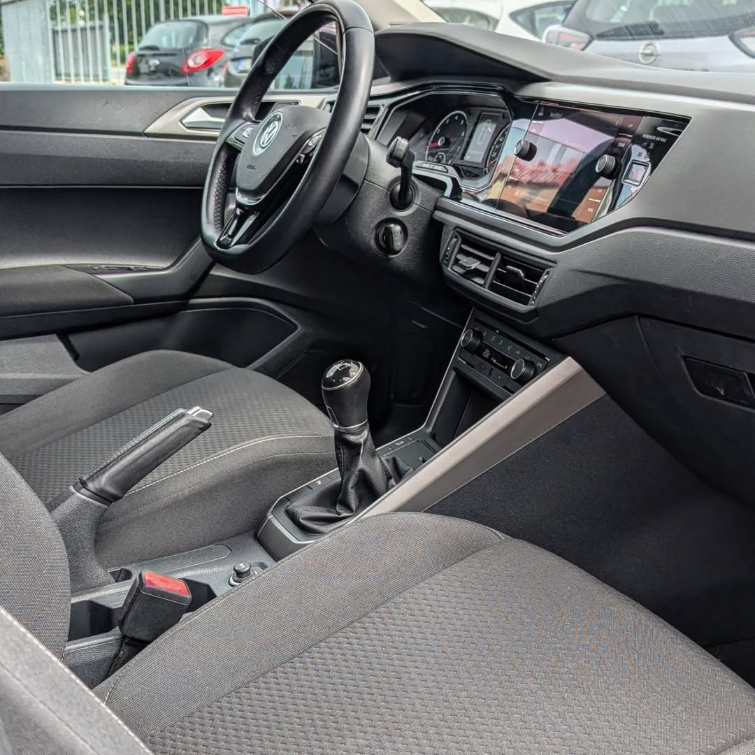 Volkswagen Polo Polo VI 2017 5p 1.0 evo Comfortline 80cv
