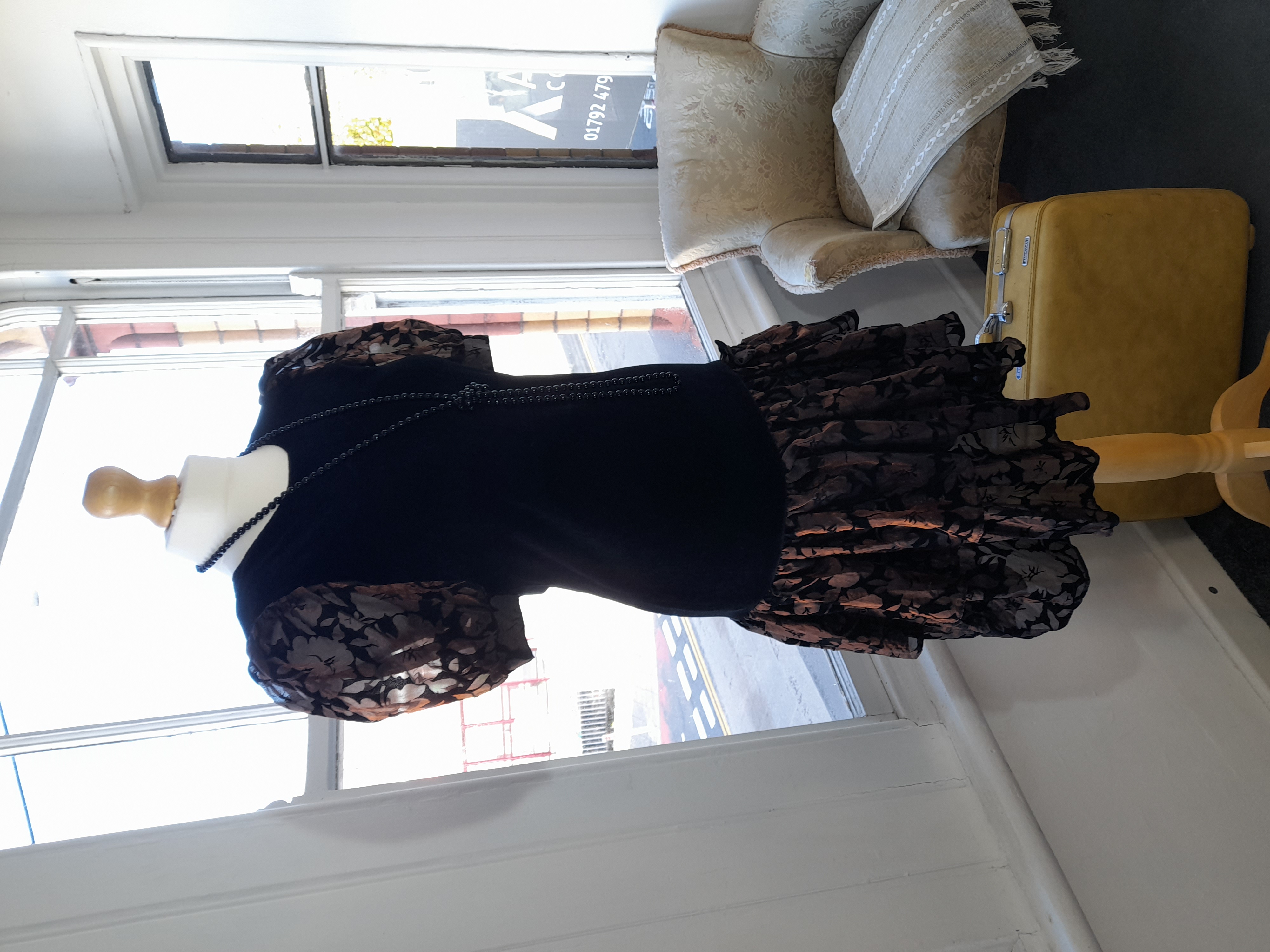 Elegant 90's Black Dress