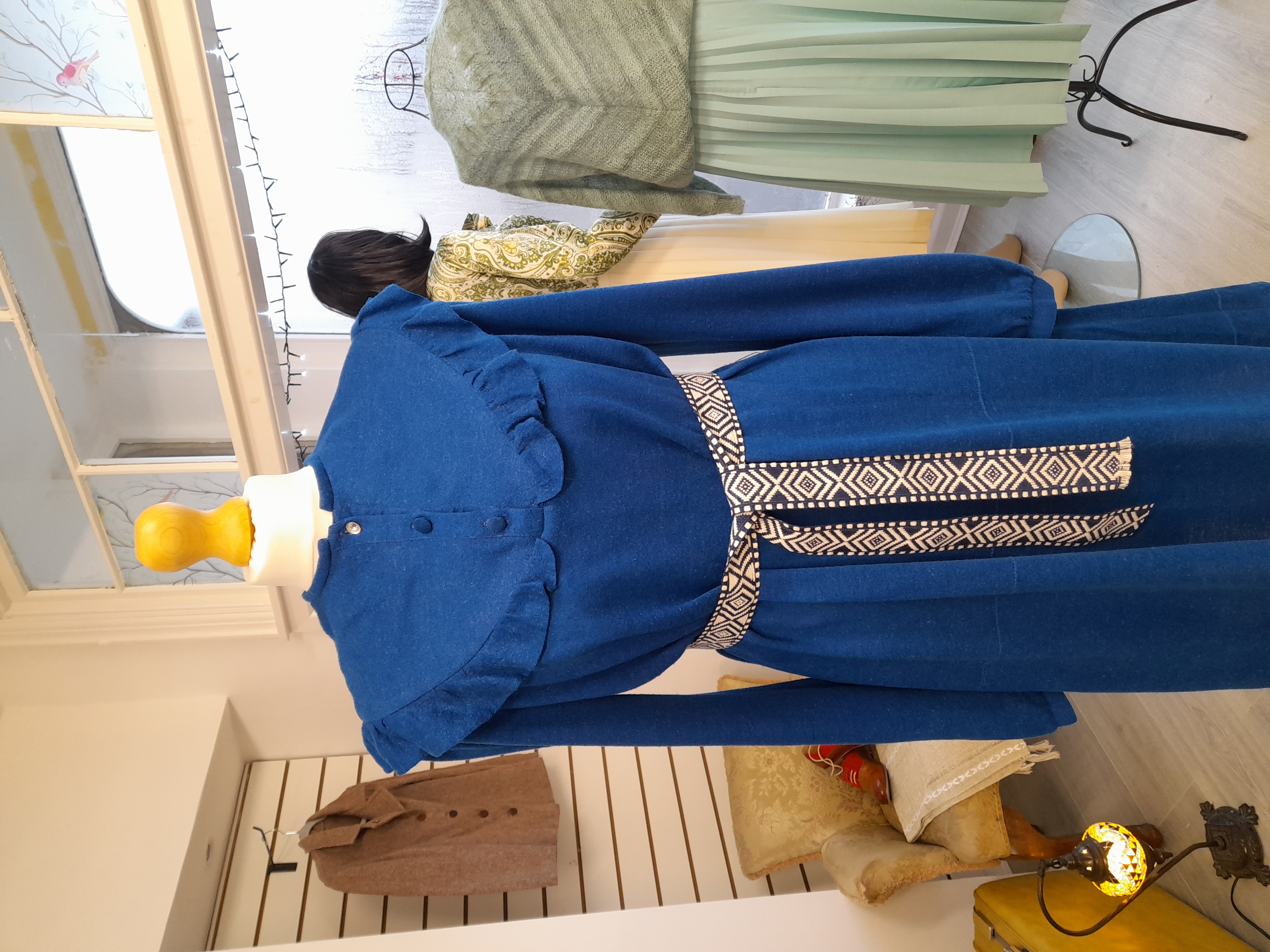 Elegant Vintage Blue Dress