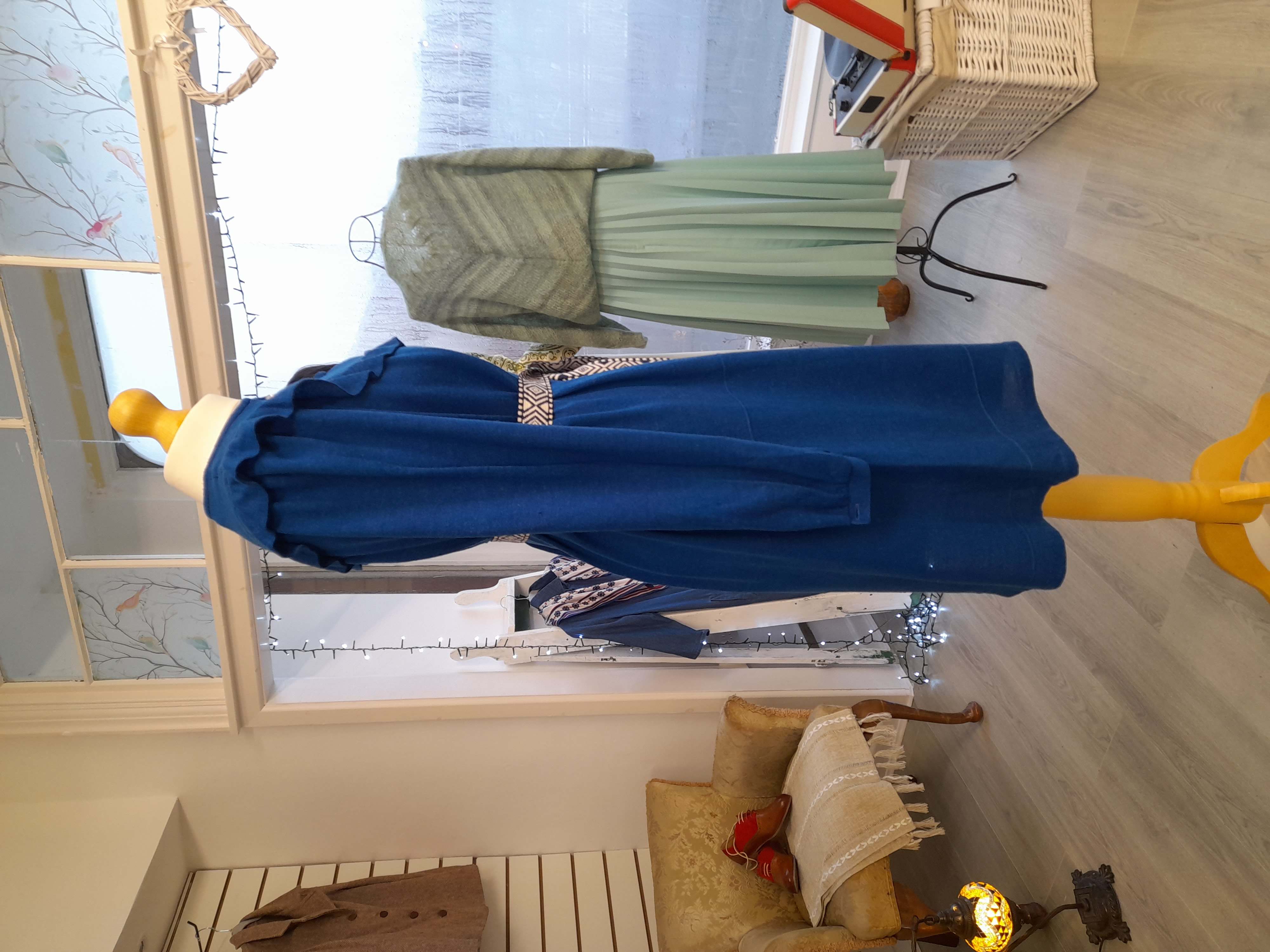 Elegant Vintage Blue Dress