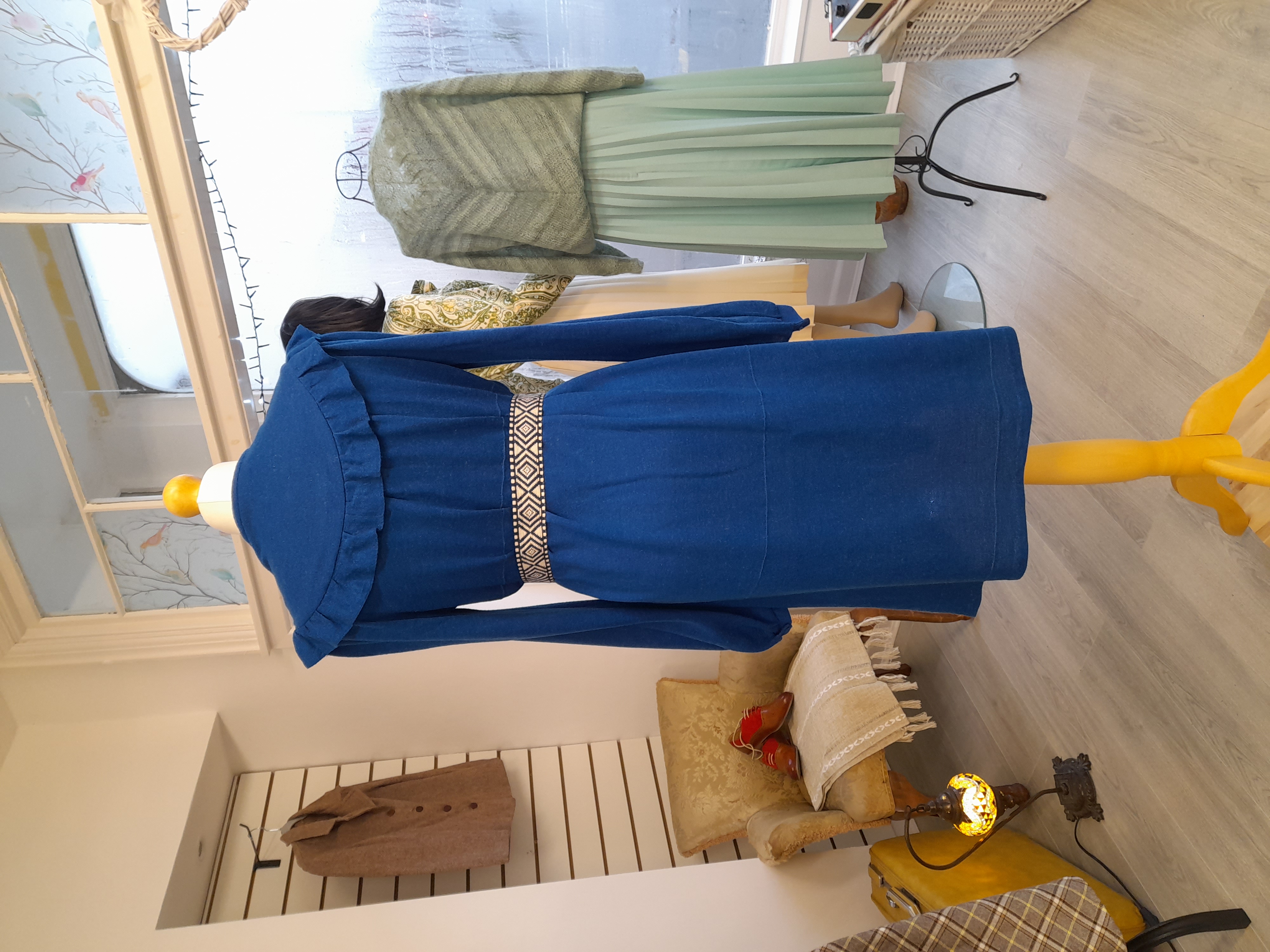 Elegant Vintage Blue Dress