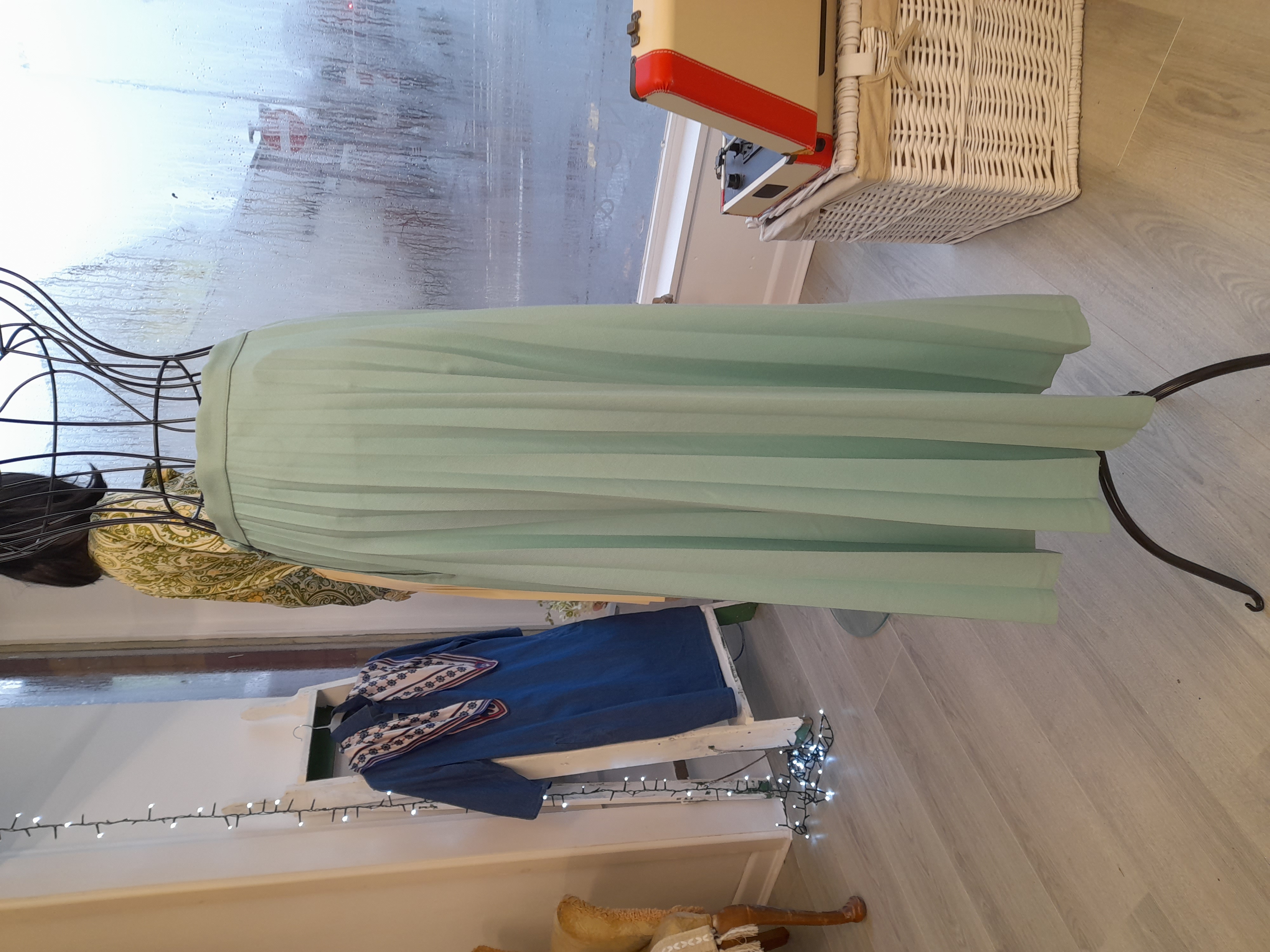 Mint Green Vintage Pleated Skirt