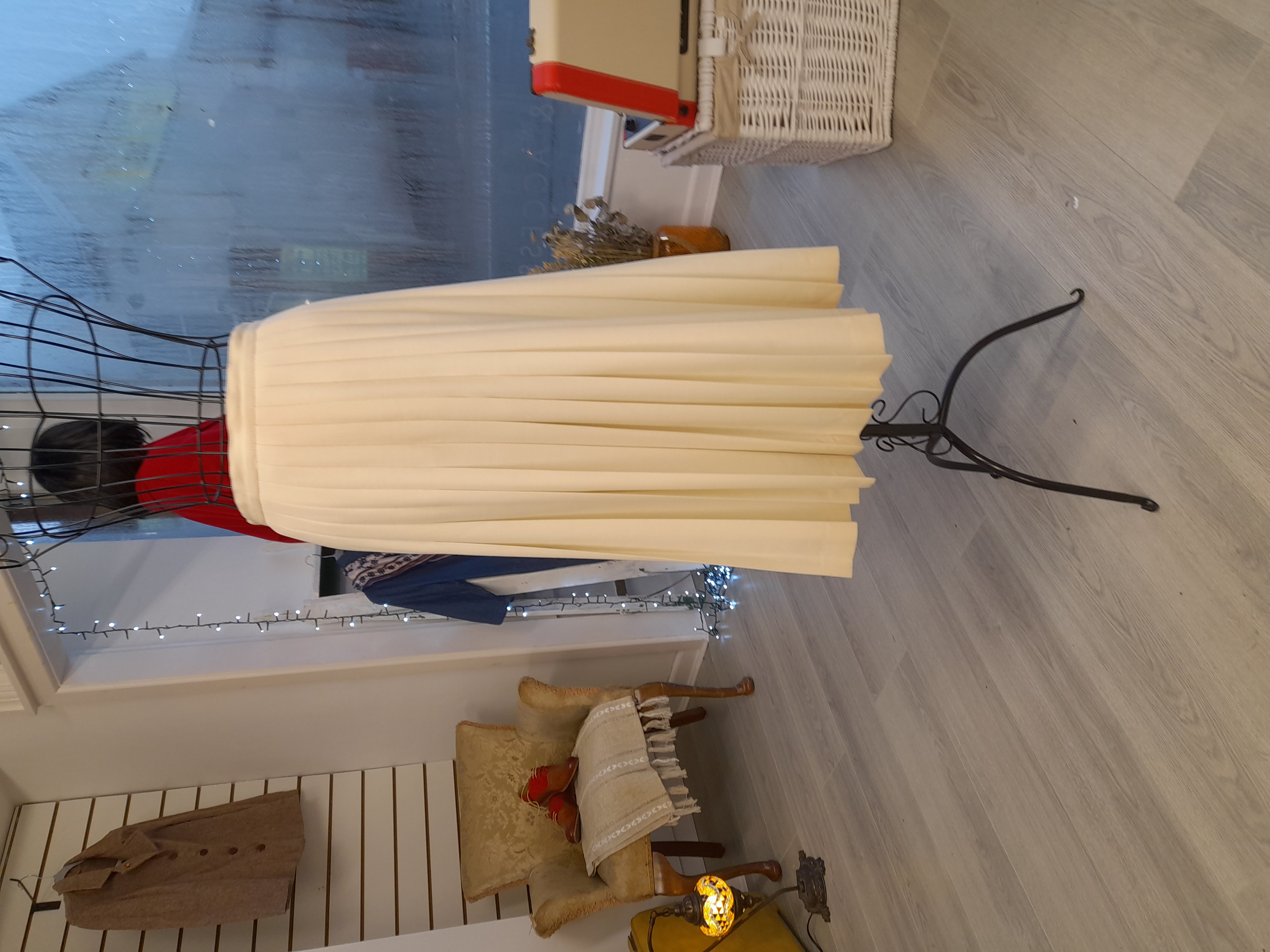 Light Cream / Off-white Pleated Vintage Skirt