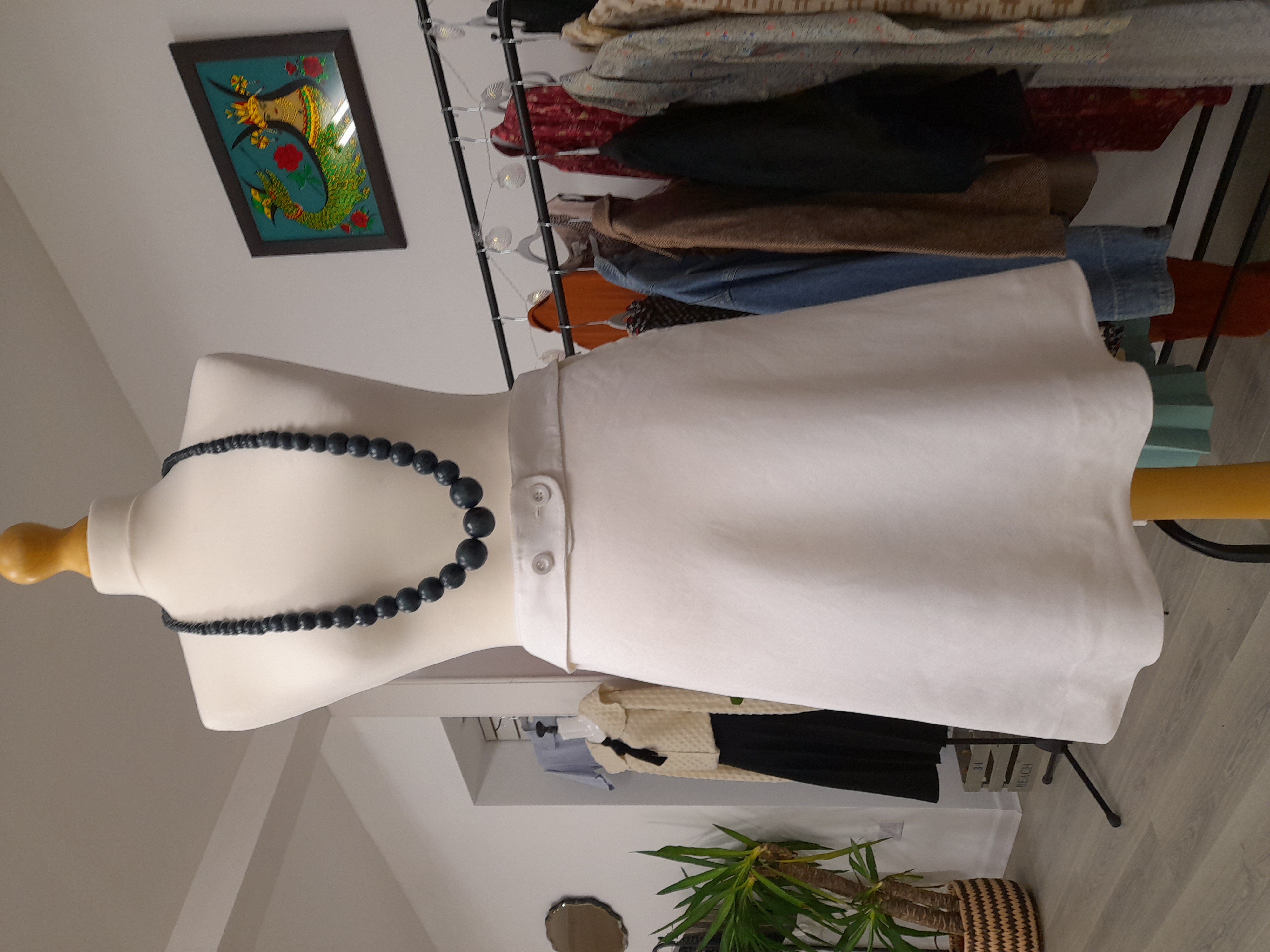 60's inspired brand-new White Mini Linen Skirt 