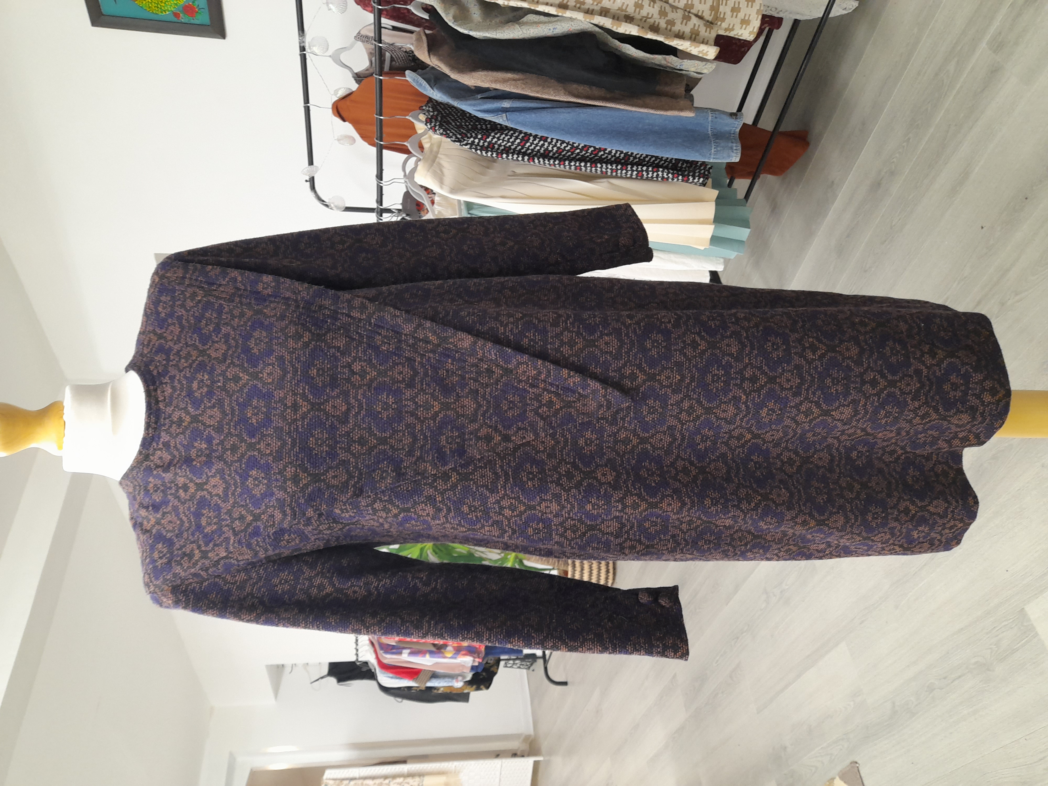 Patterned Long-sleeve Winter Dress