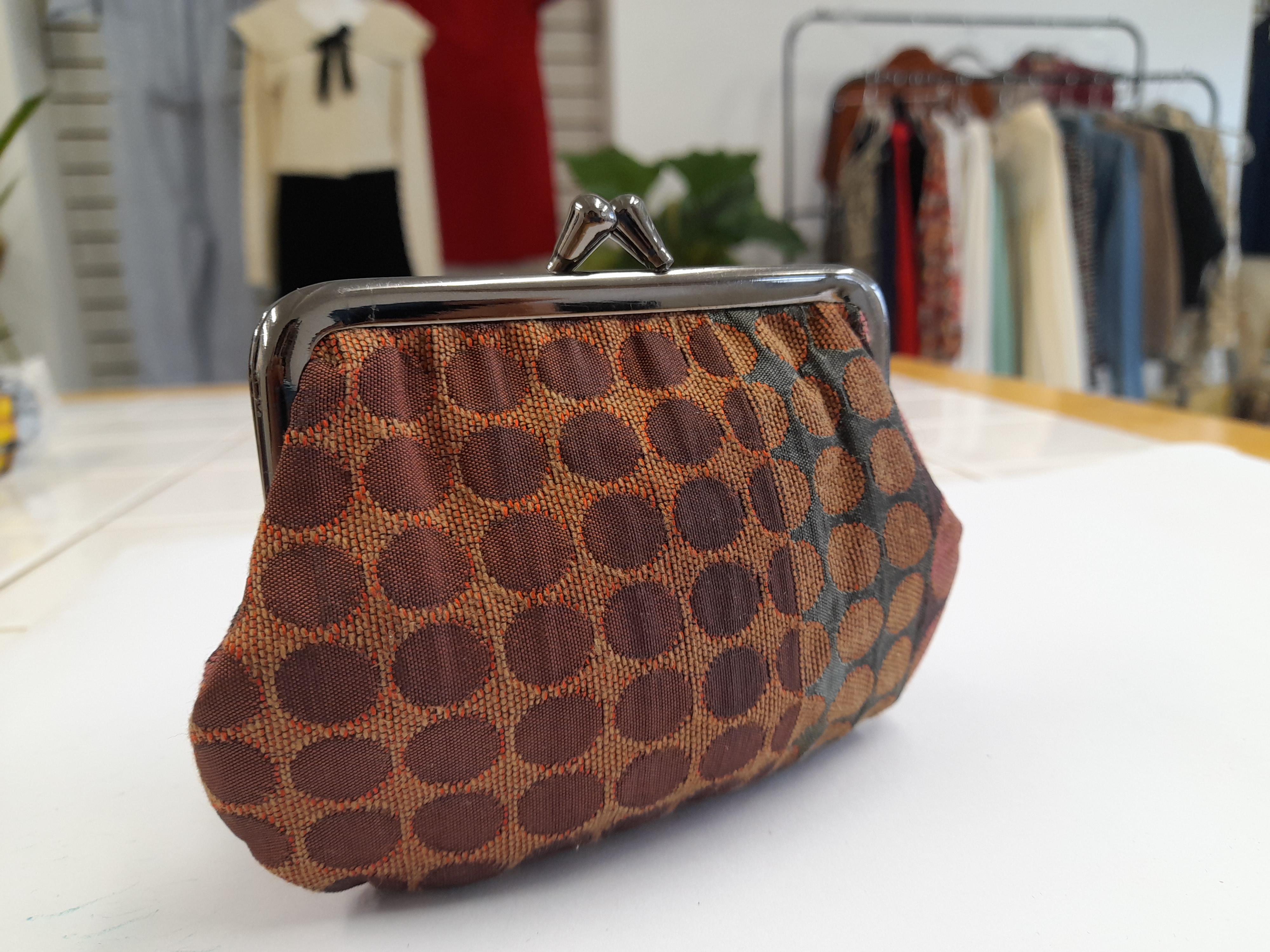 Vintage Clasp Purse