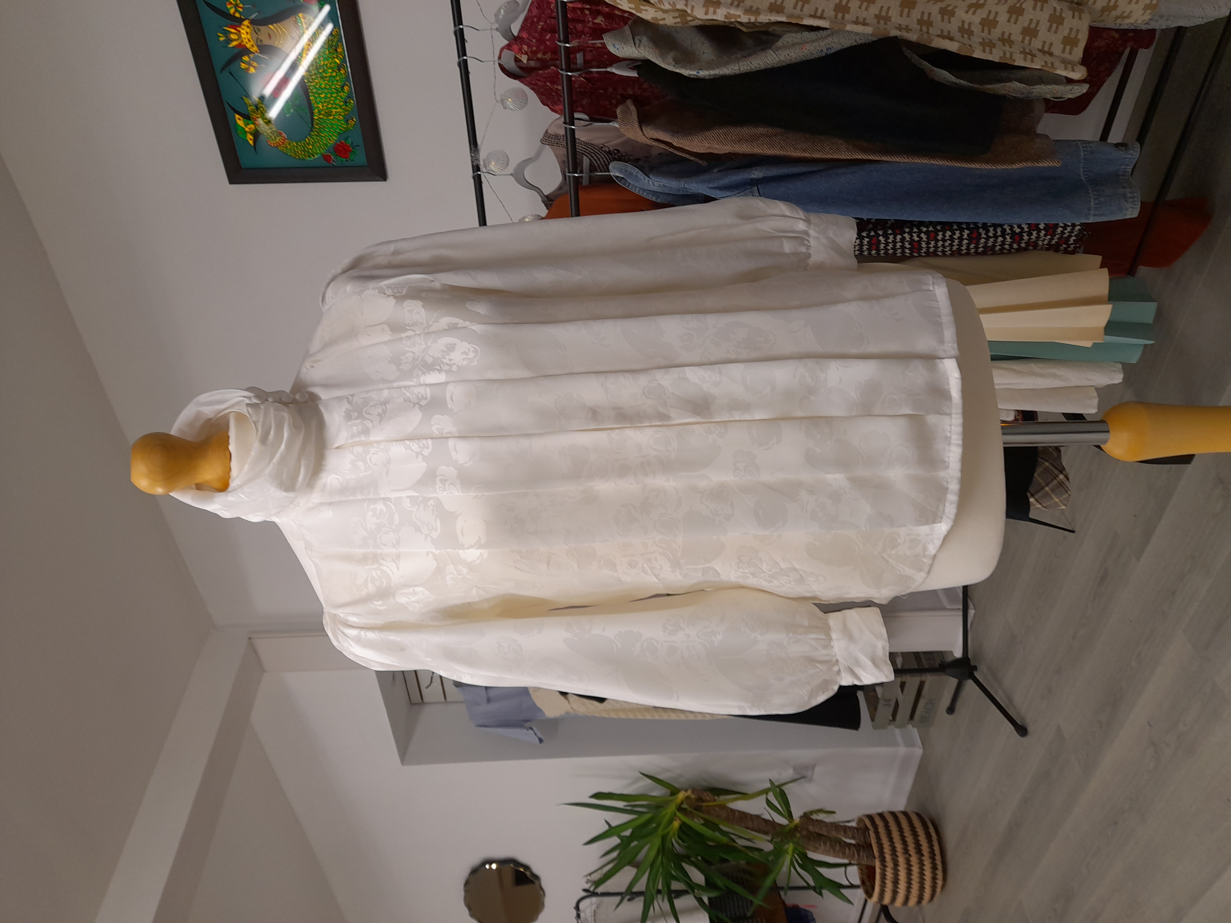 Elegant White Floral Blouse