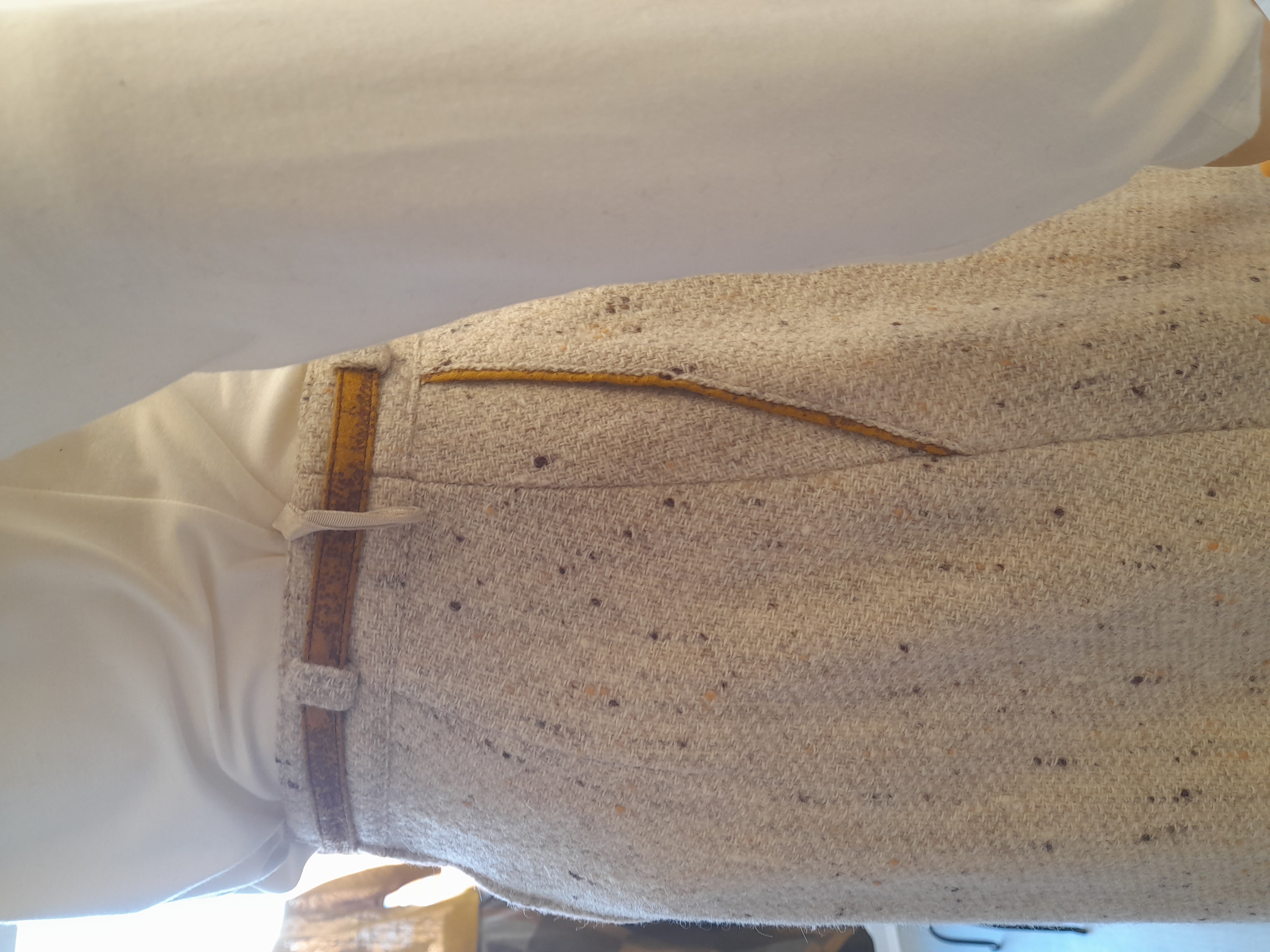 Ralph Creation Vintage Beige midi skirt 