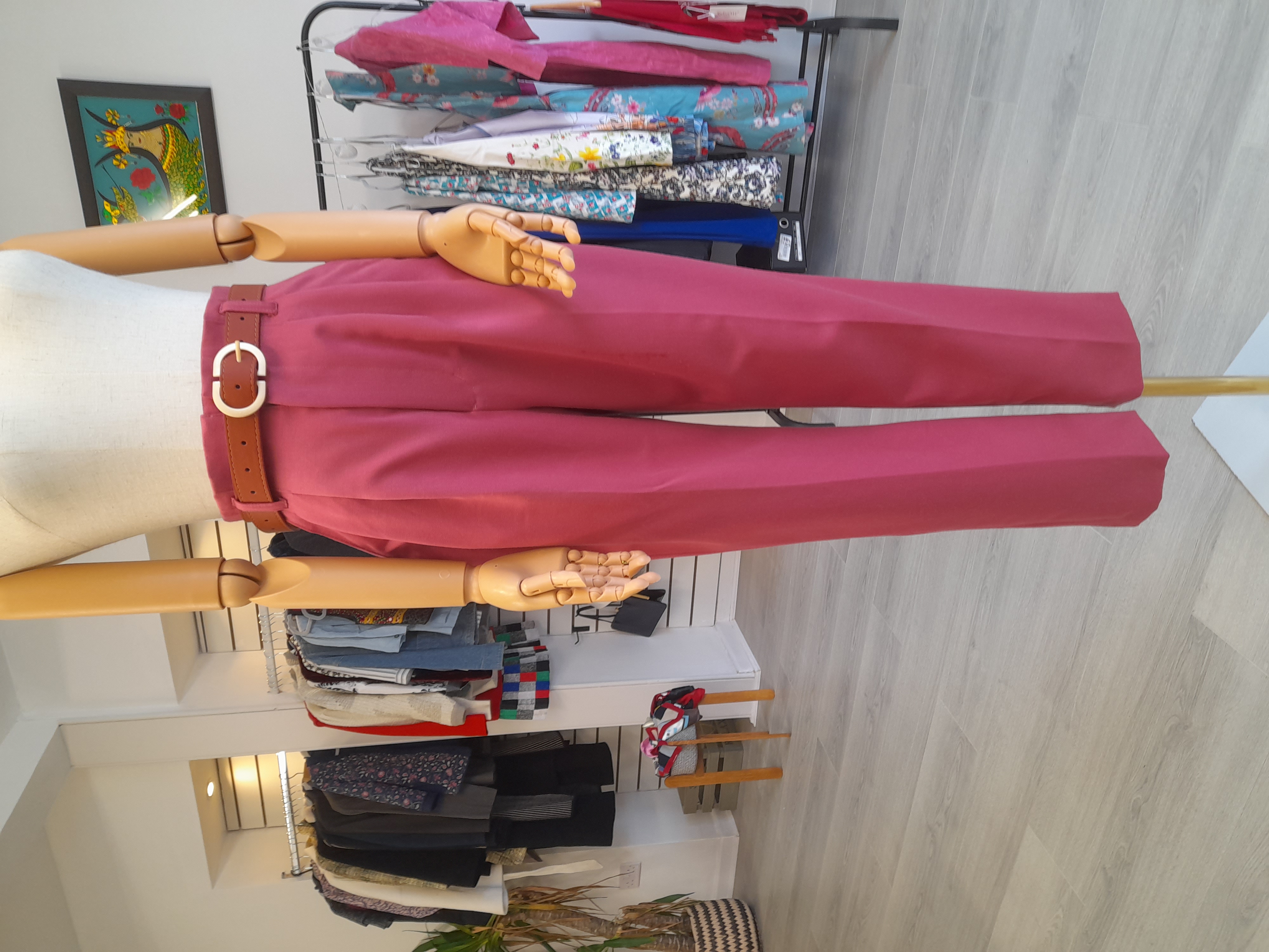 Dark pink trousers 