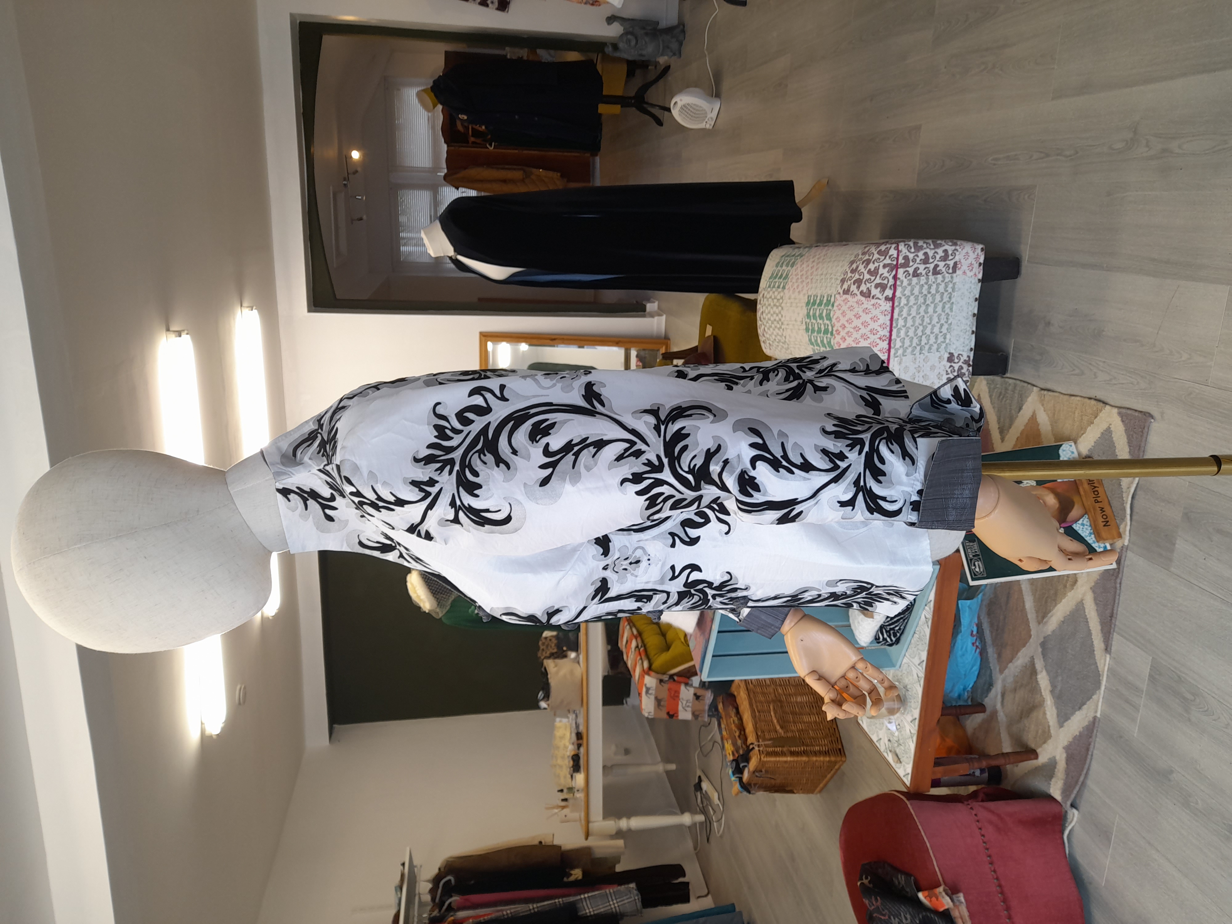 Chinese Style Black/White/ Gray jacket 