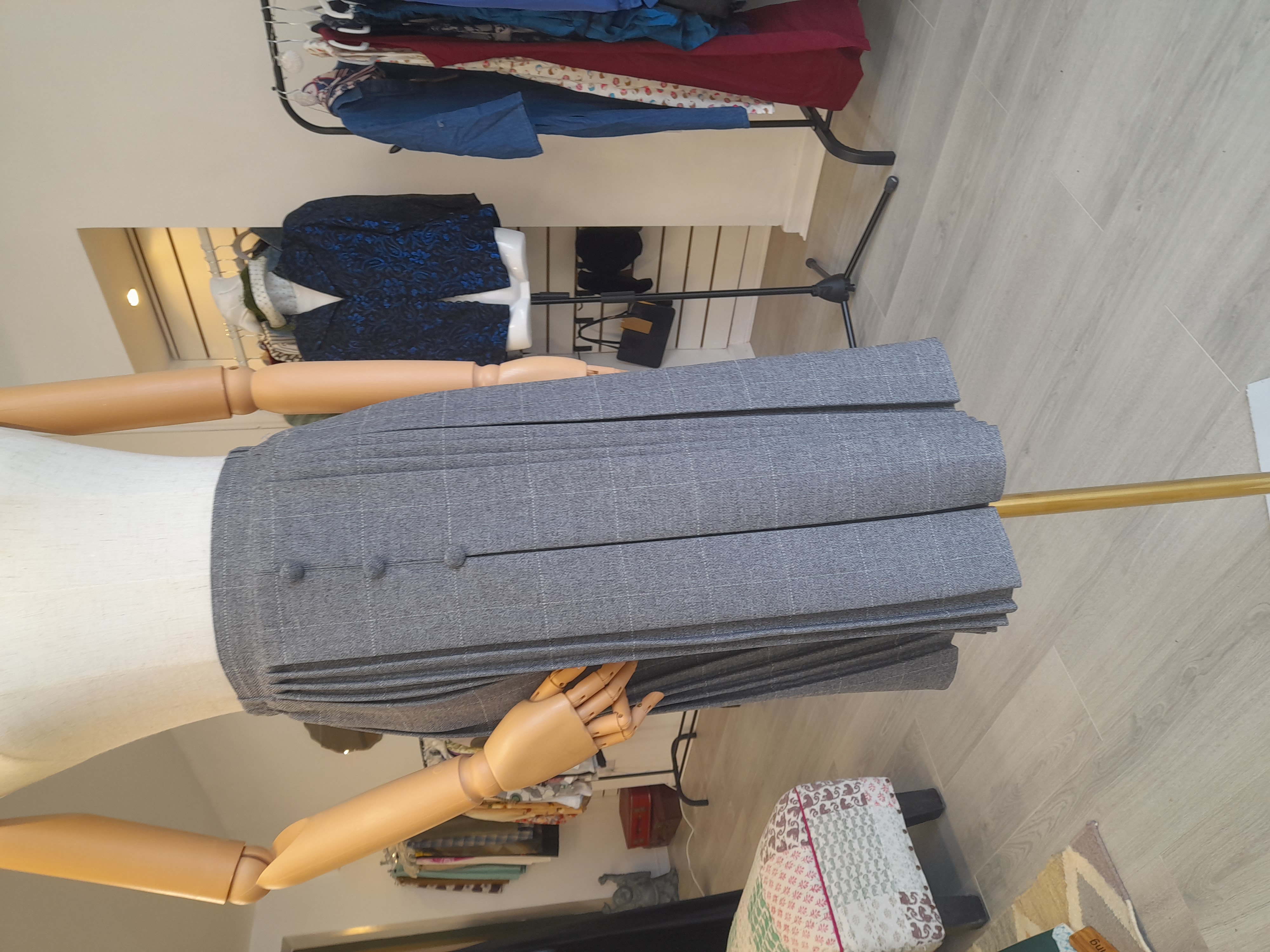 Vintage Pleated Gray skirt with bottoms 