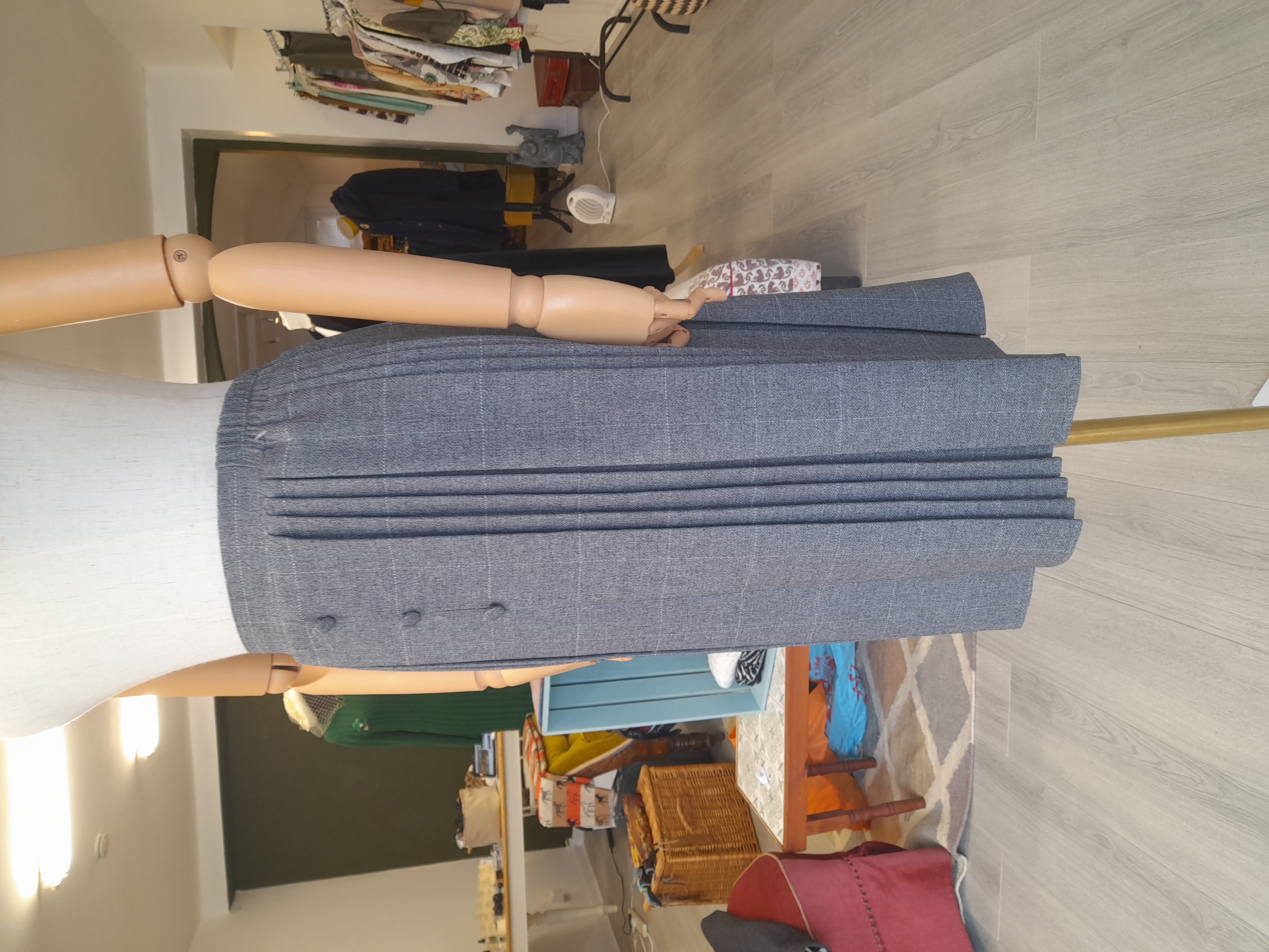 Vintage Pleated Gray skirt with bottoms 