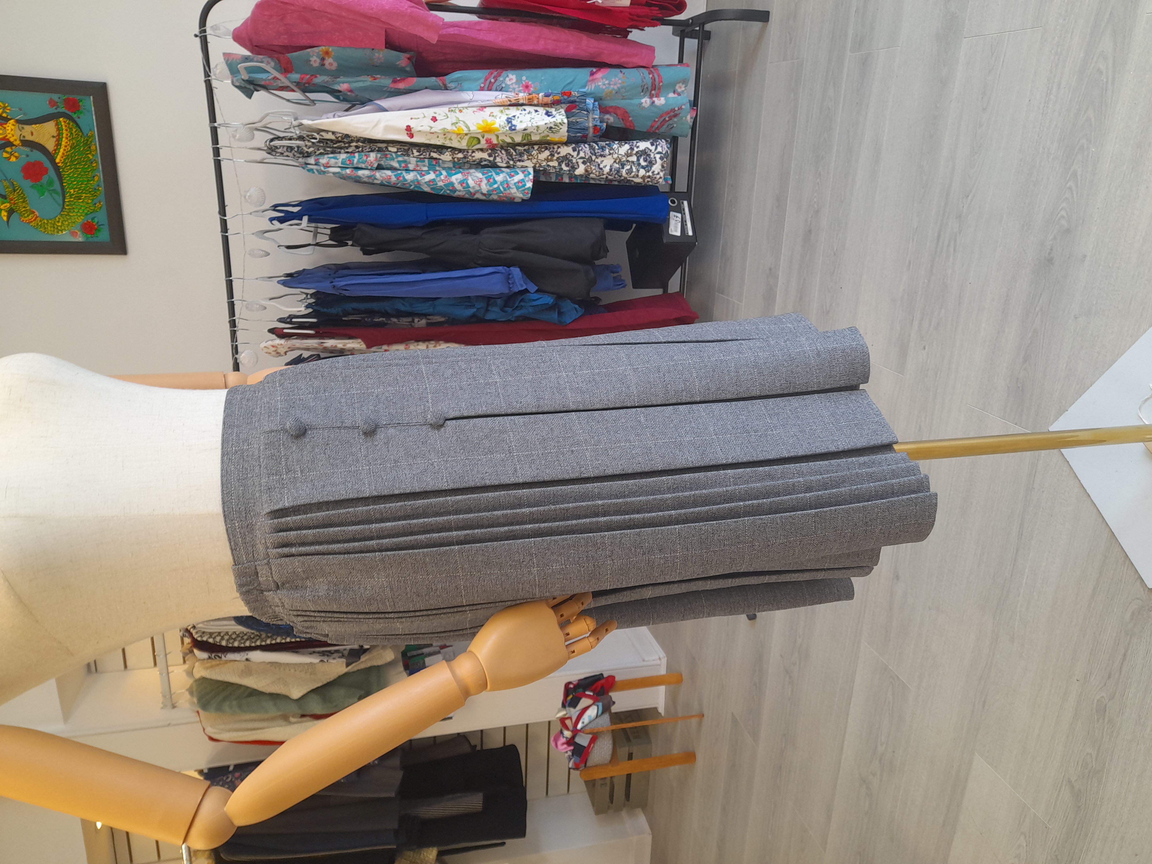 Vintage Pleated Gray skirt with bottoms 