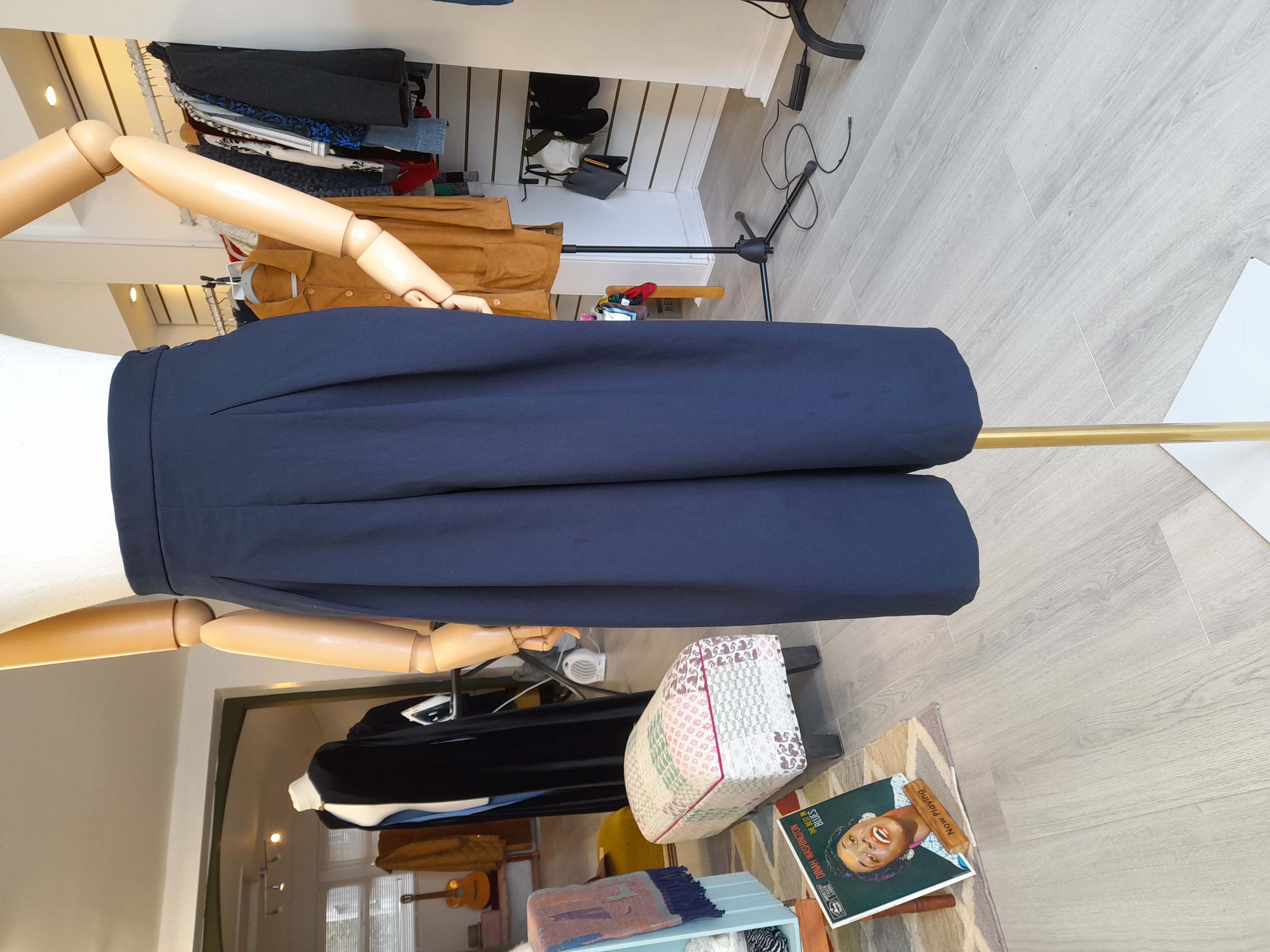 Zara XS Bermuda Navy Trousers 