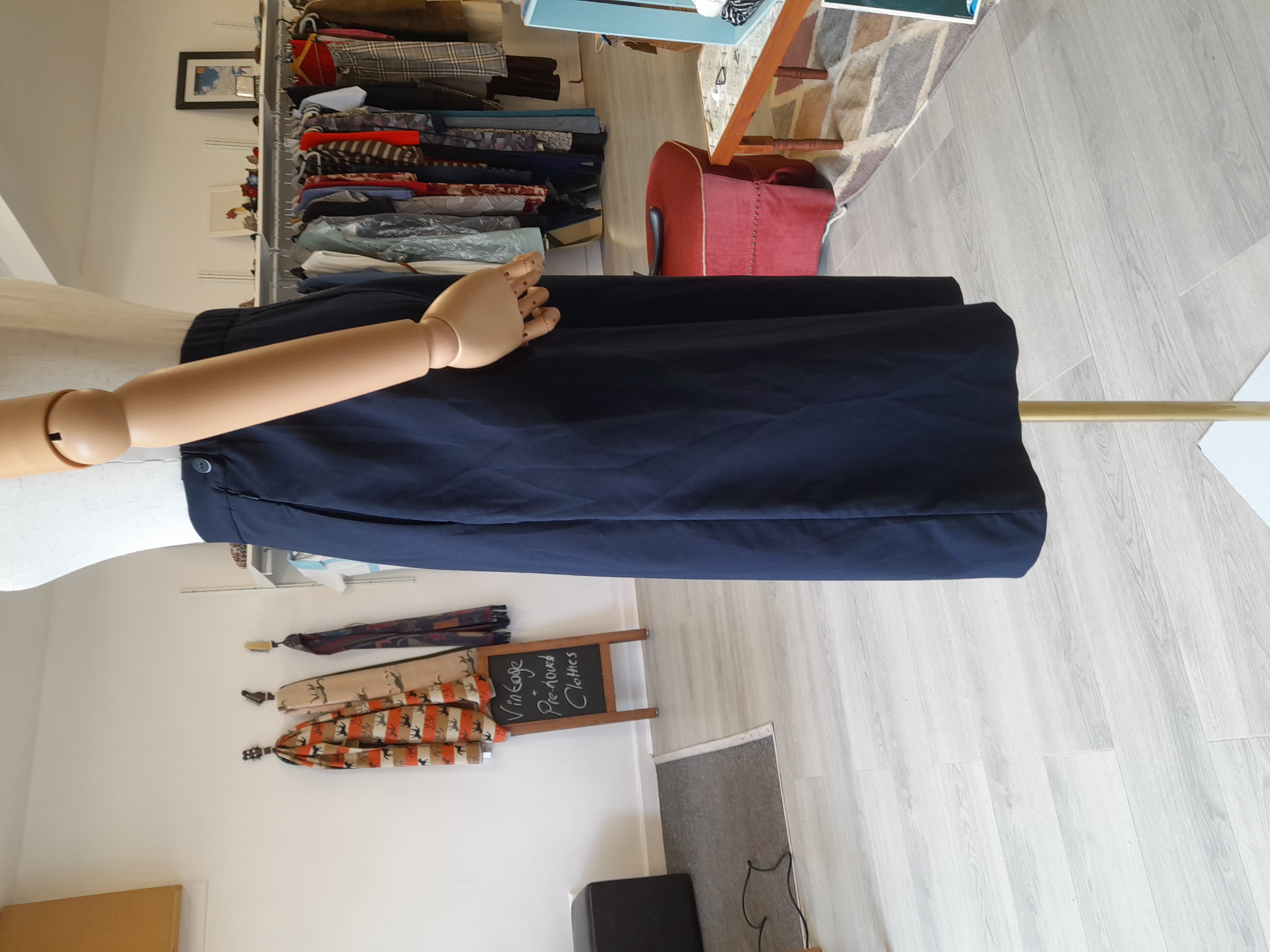 Zara XS Bermuda Navy Trousers 
