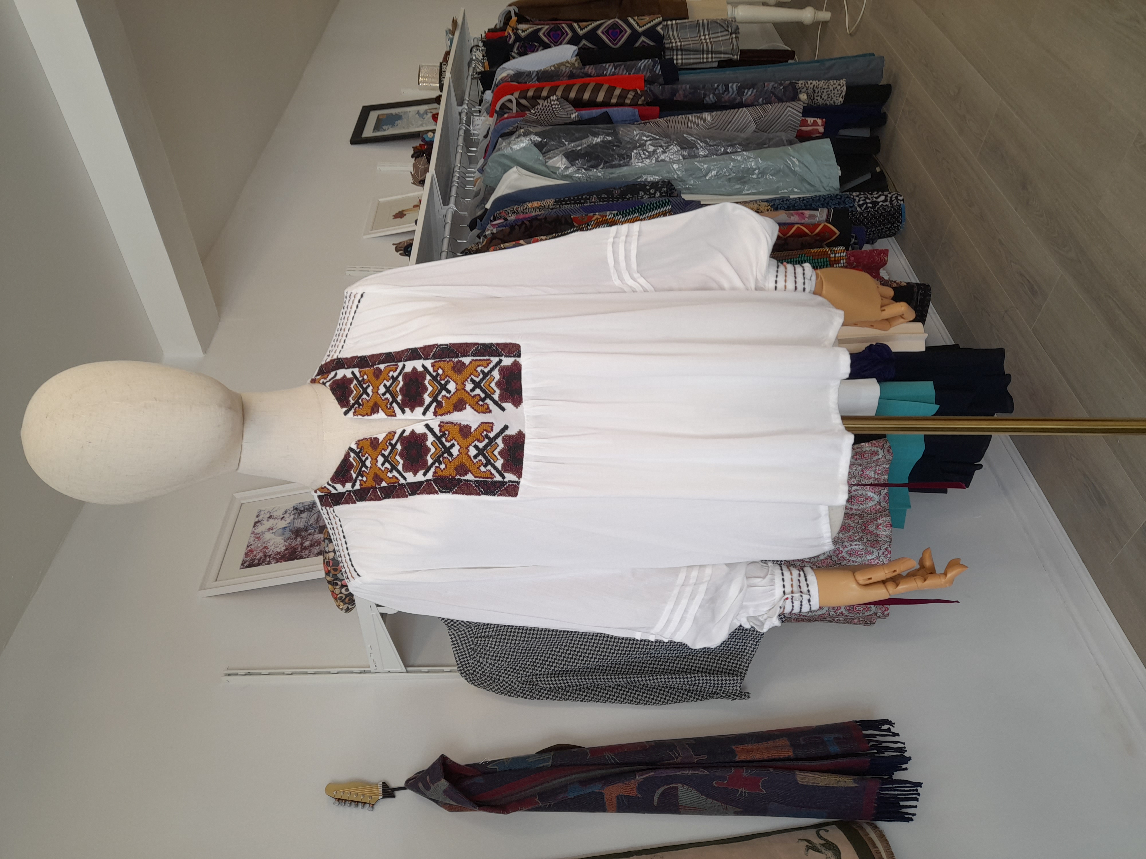Sfera Basic brand new blouse, Size S