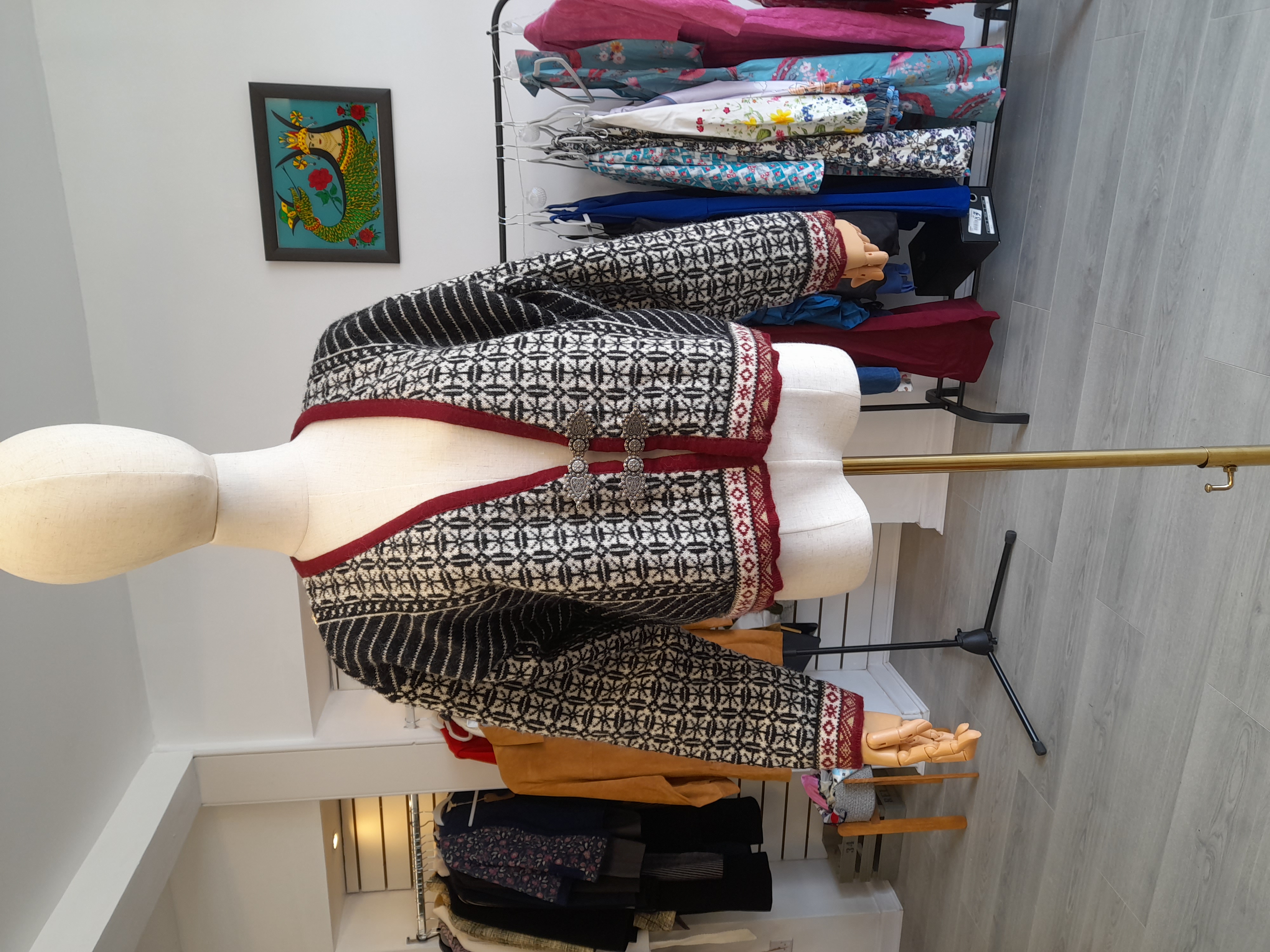 Vintage wool cardigan, Size M 