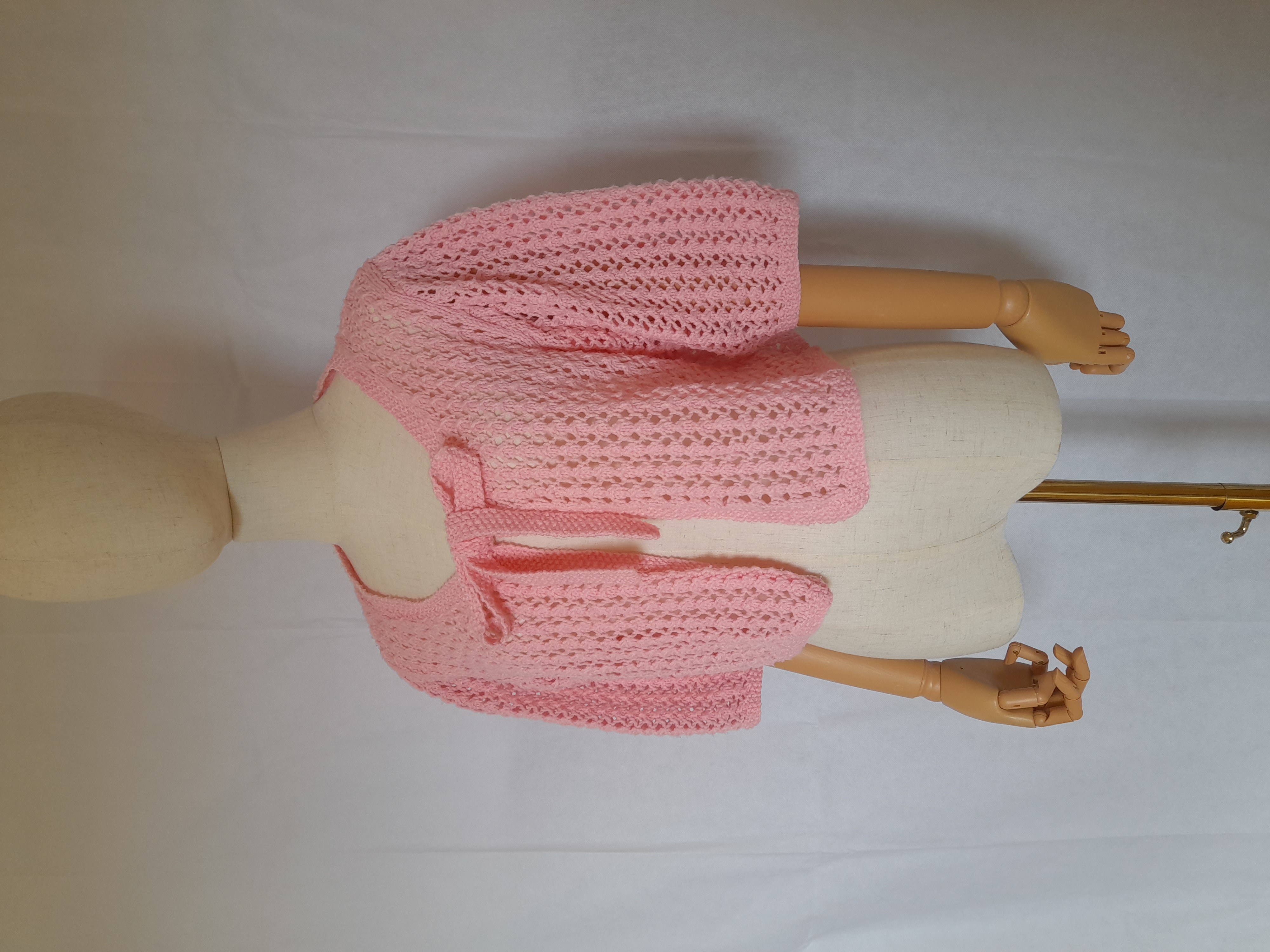 Vintage baby pink knitted cardigan