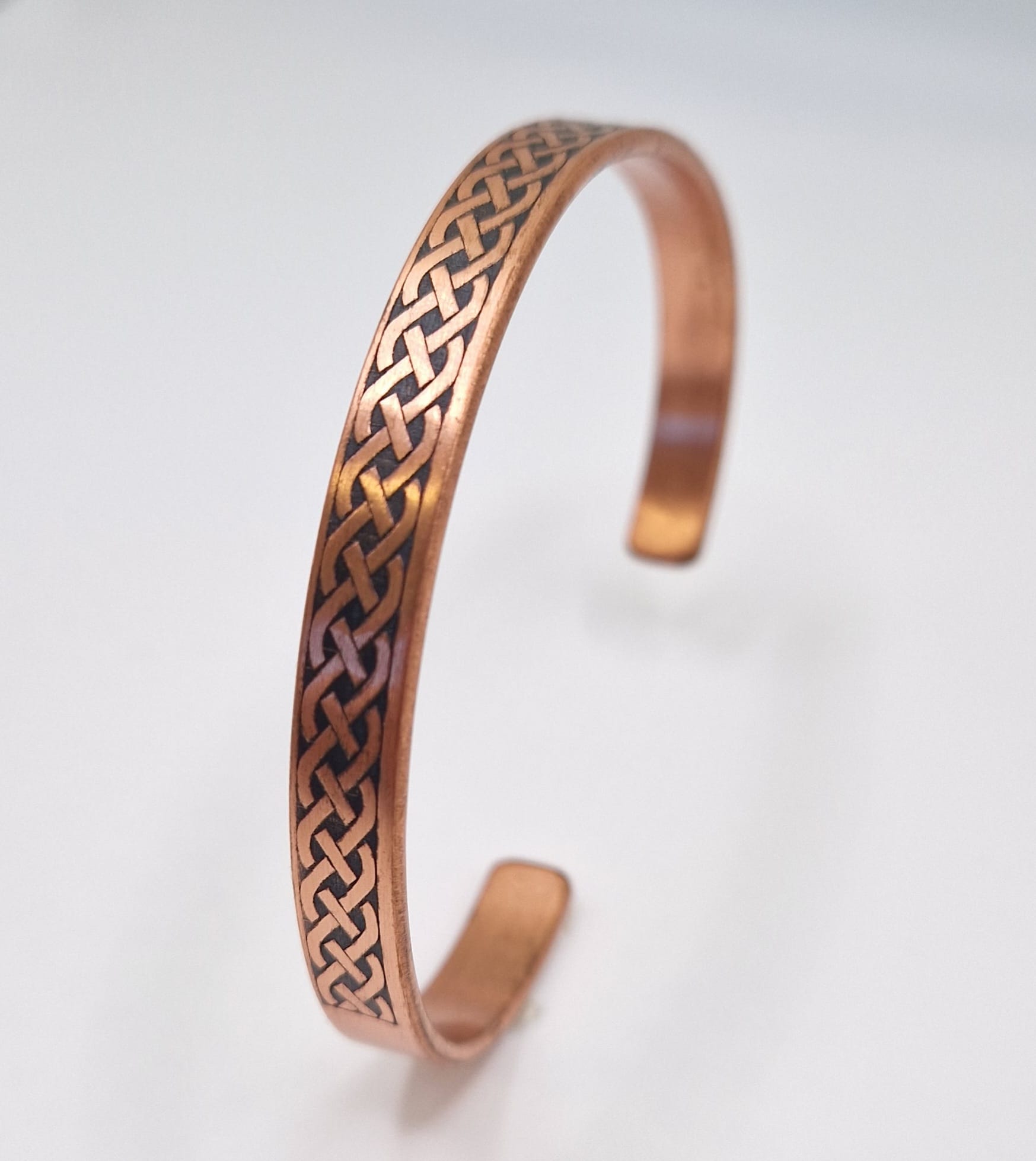 Copper Bracelet with Celtic Knot Design – Adjustable Unisex Jewelry