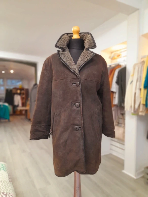 Vintage HeaTona  70s Sheepskin Coat, Size L
