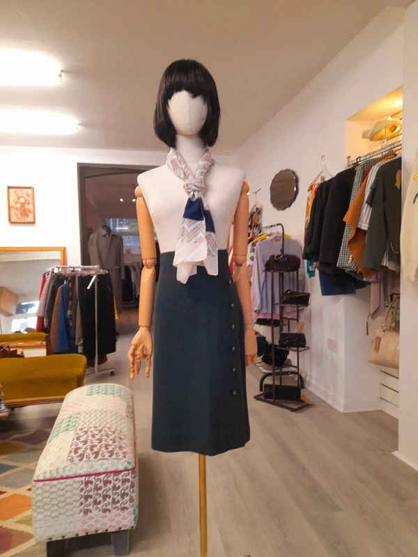 Vintage 80s/ 90s Style Tailor Made Skirt, Size S