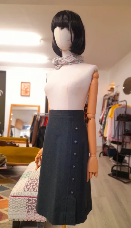 Vintage 80s/ 90s Style Tailor Made Skirt, Size S