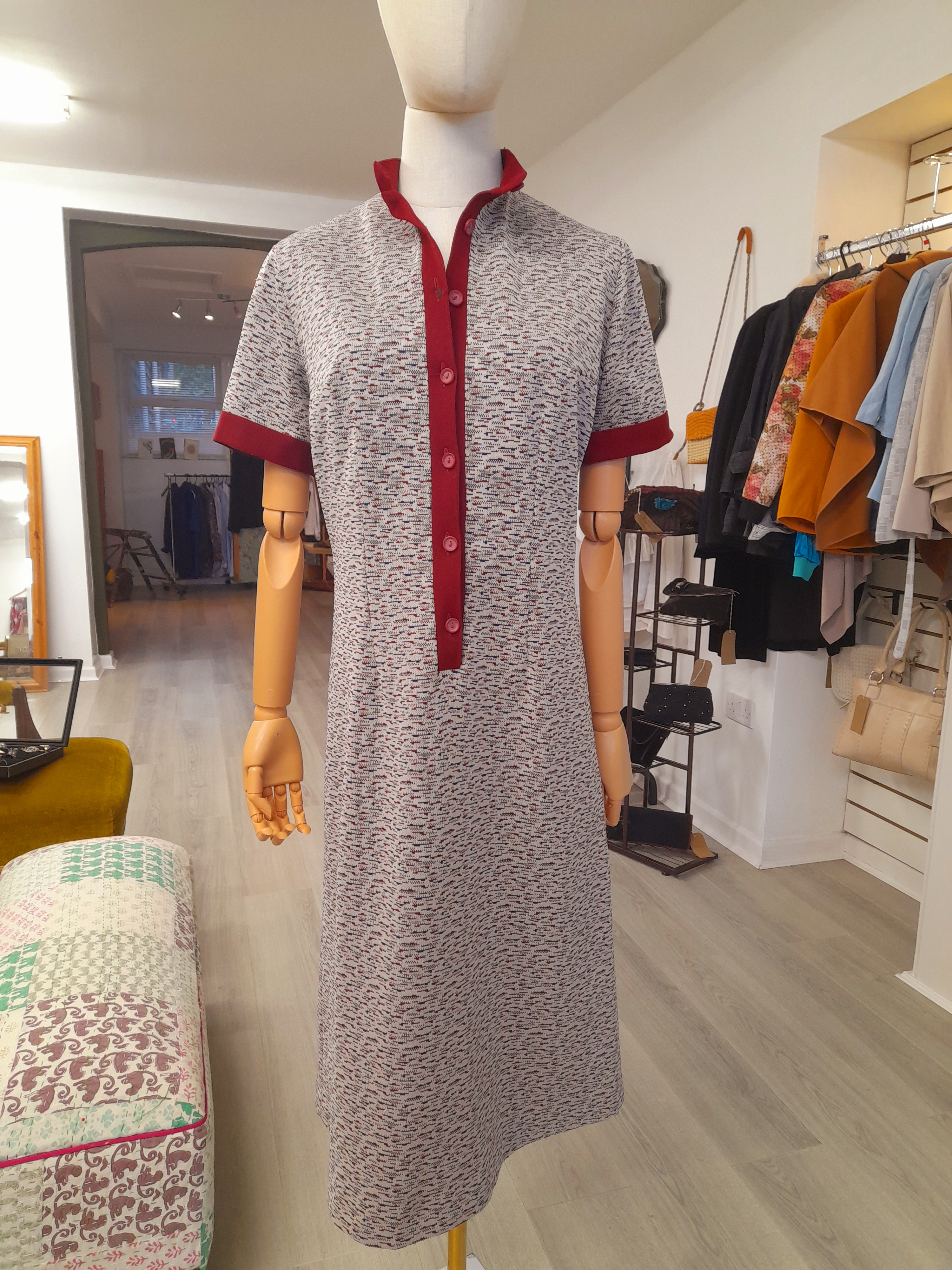 Vintage Late 60s, early 70s Midi Dress, Size S to M