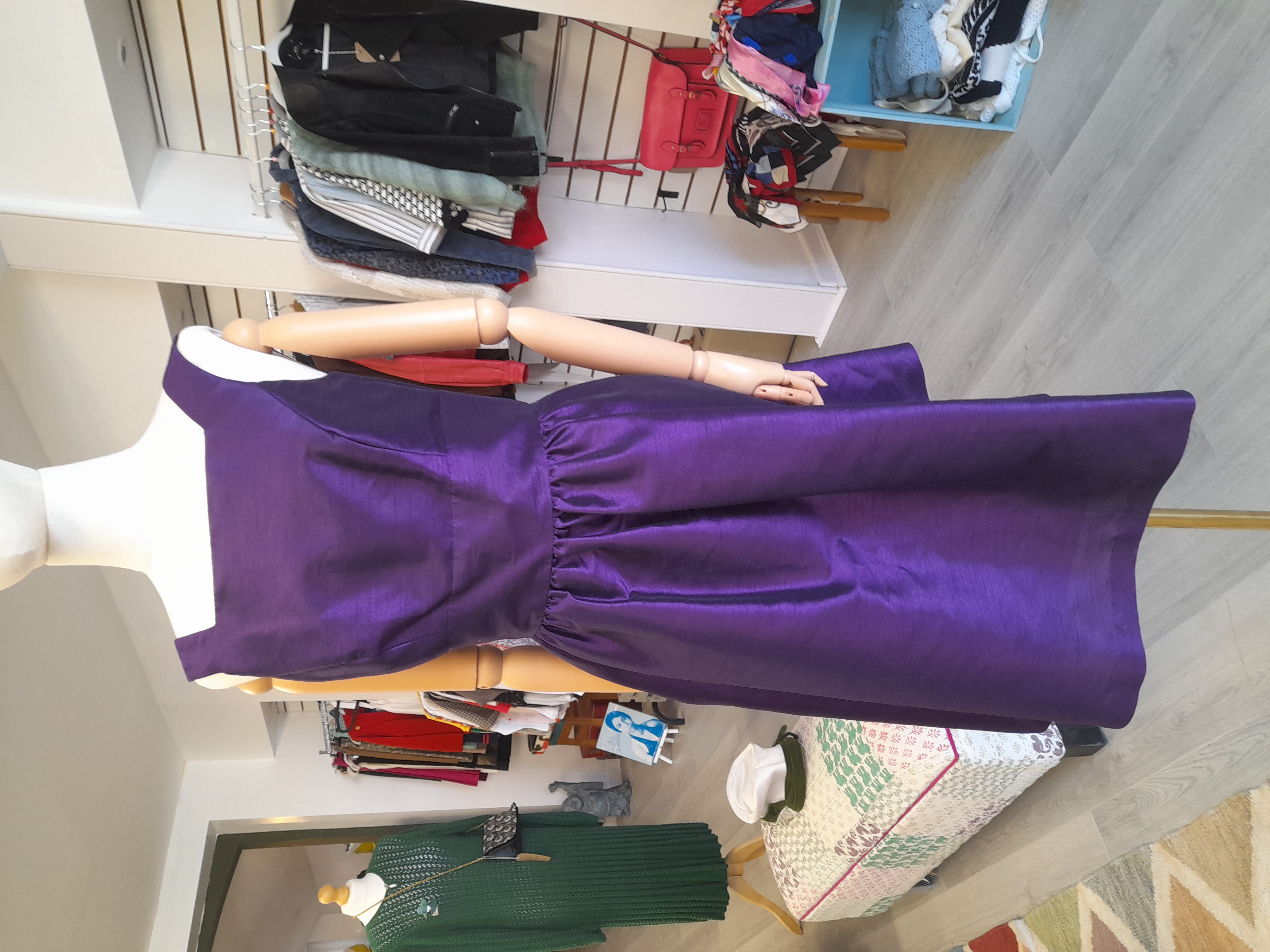 Alfred Sung Purple Party Dress, Size 6 to 8 