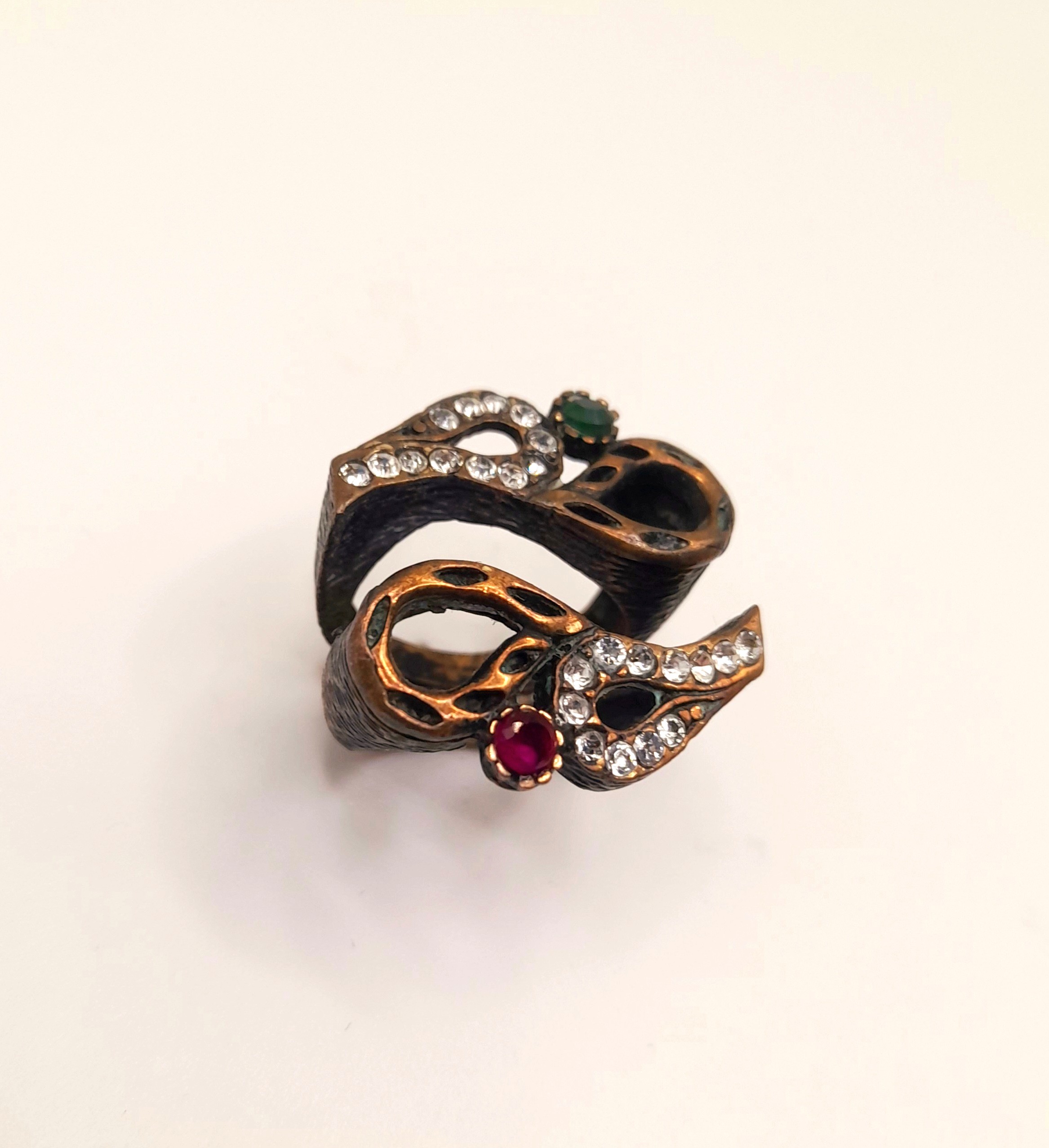Vintage style bypass ring, size J