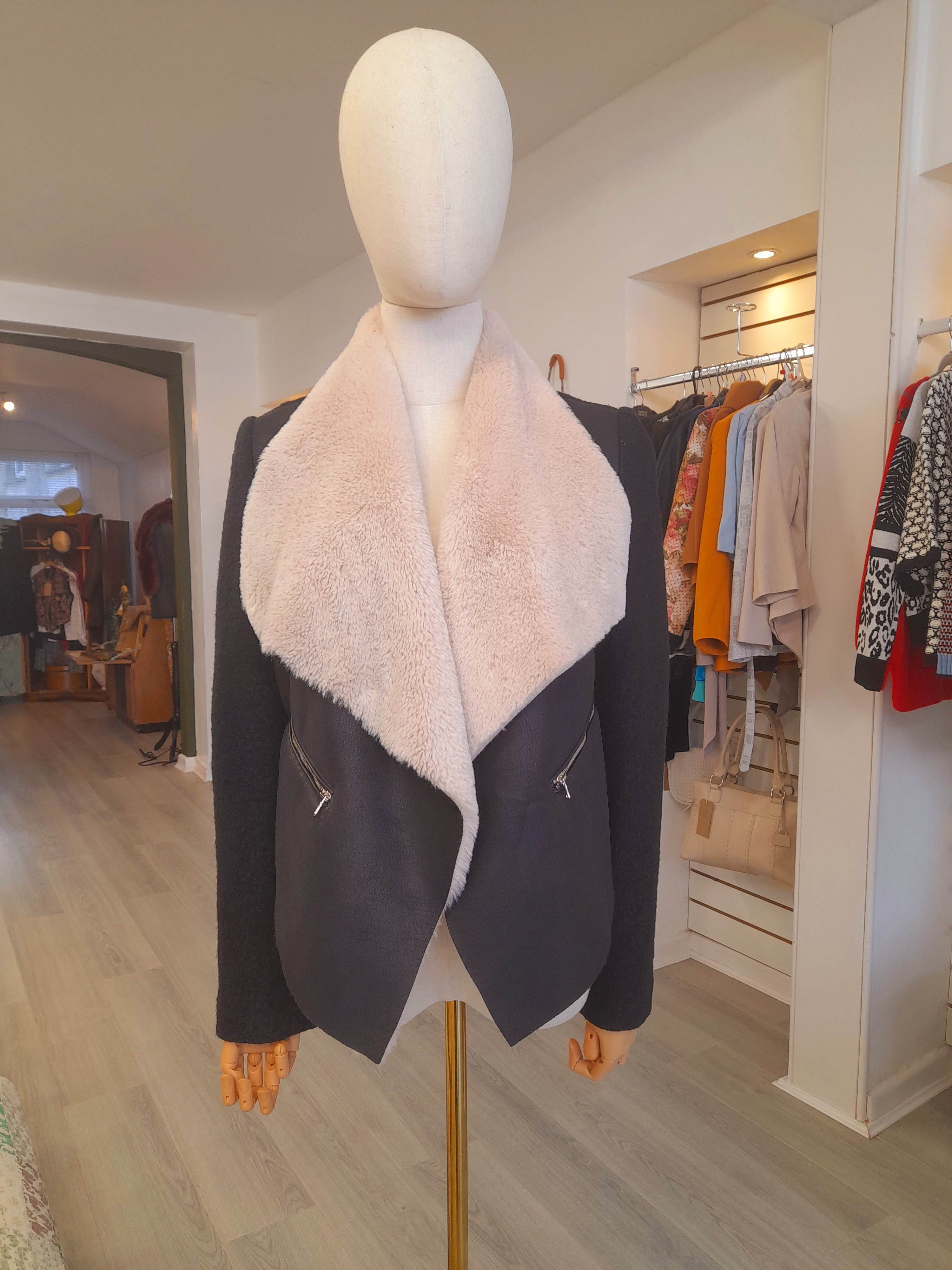 Zara Brand New with Tags - Wool Blend Winter Jacket Size XS