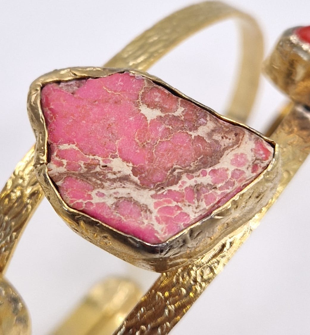 Rhodonite and Red Coral Gold-plated Bracelet