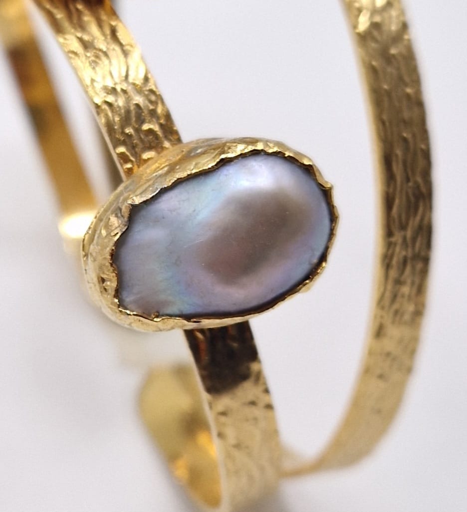 Rhodonite and Red Coral Gold-plated Bracelet