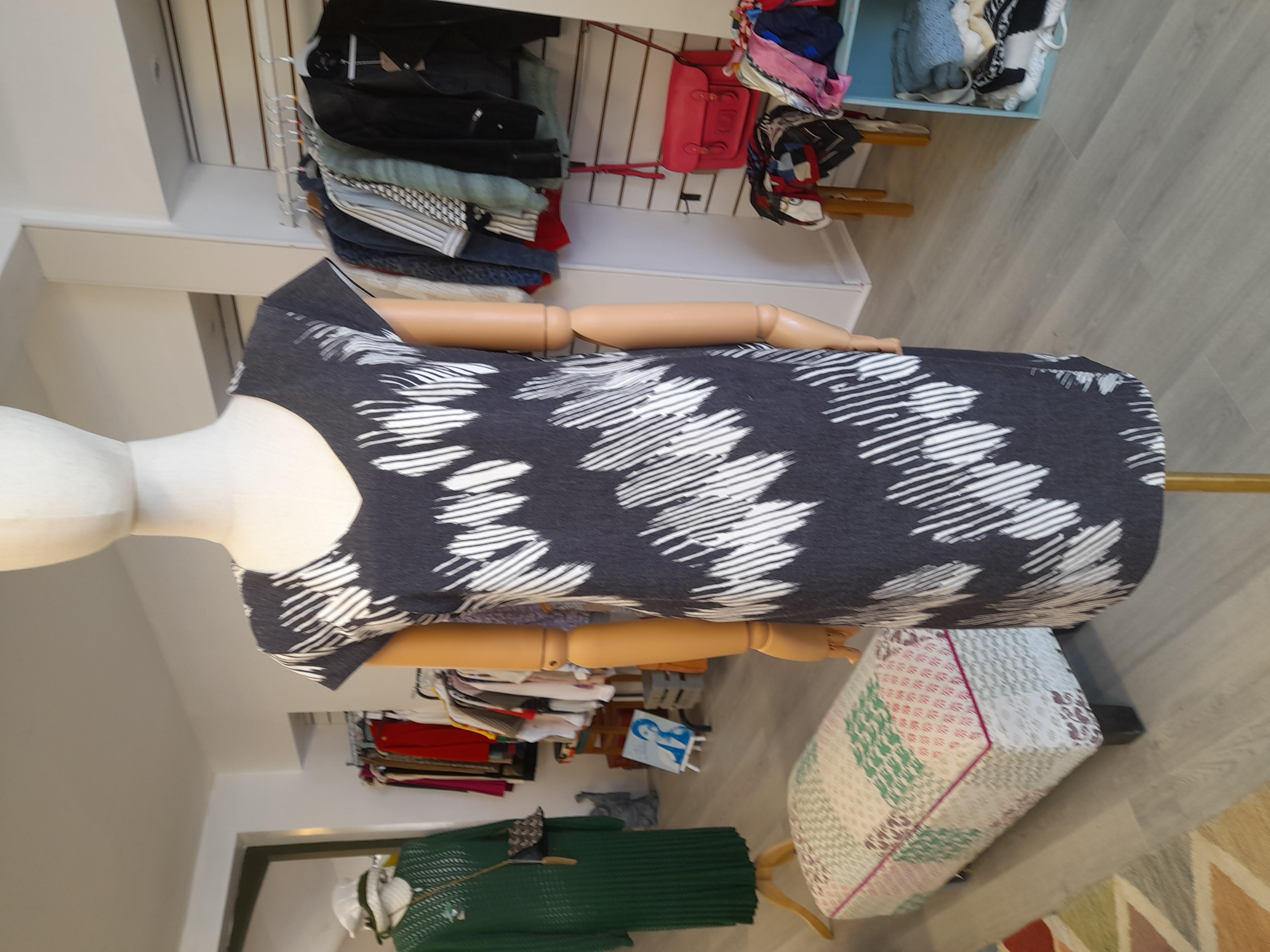 Phase Eight Size 16 Dress