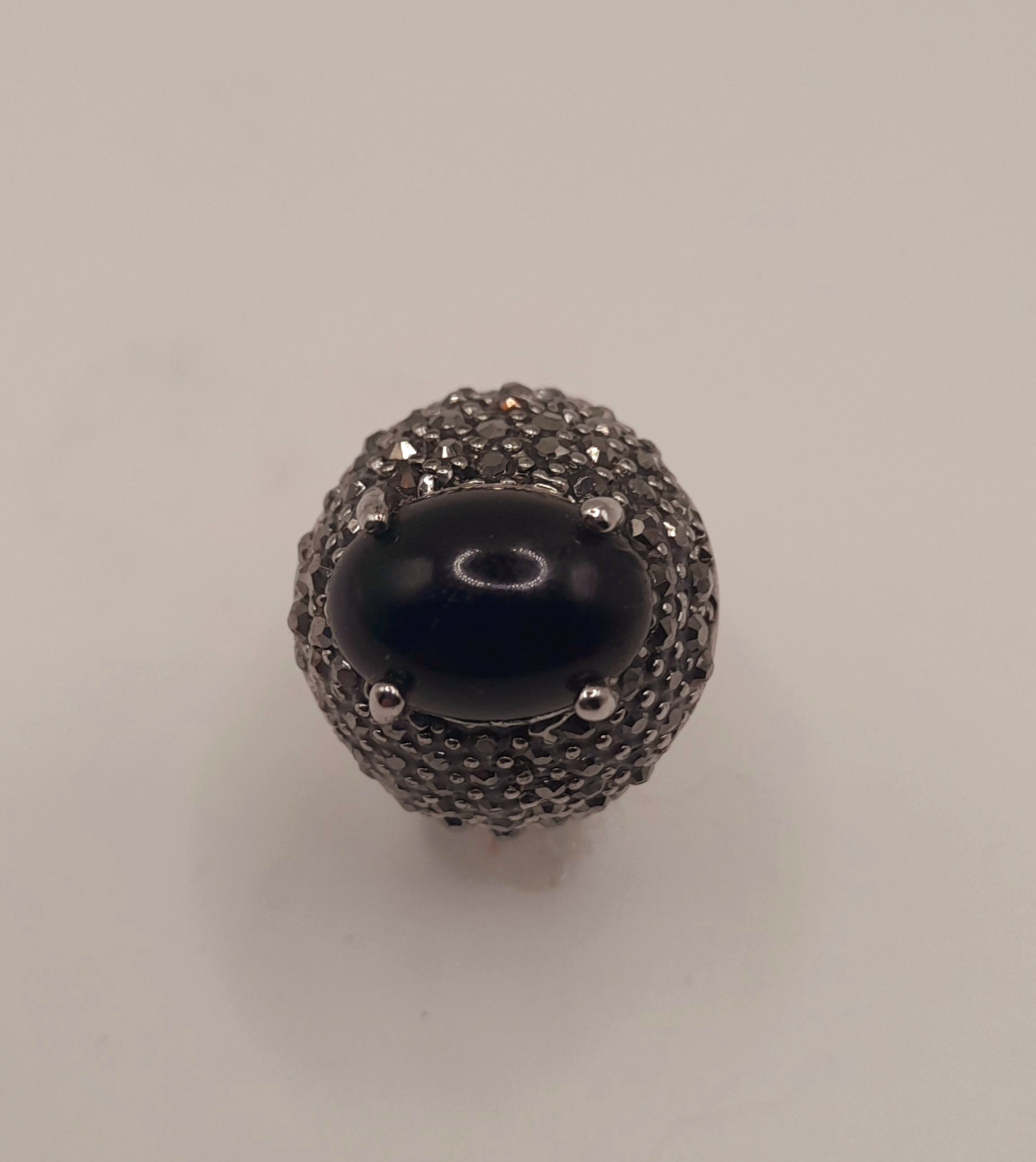 Vintage-style Cocktail Ring, Size O
