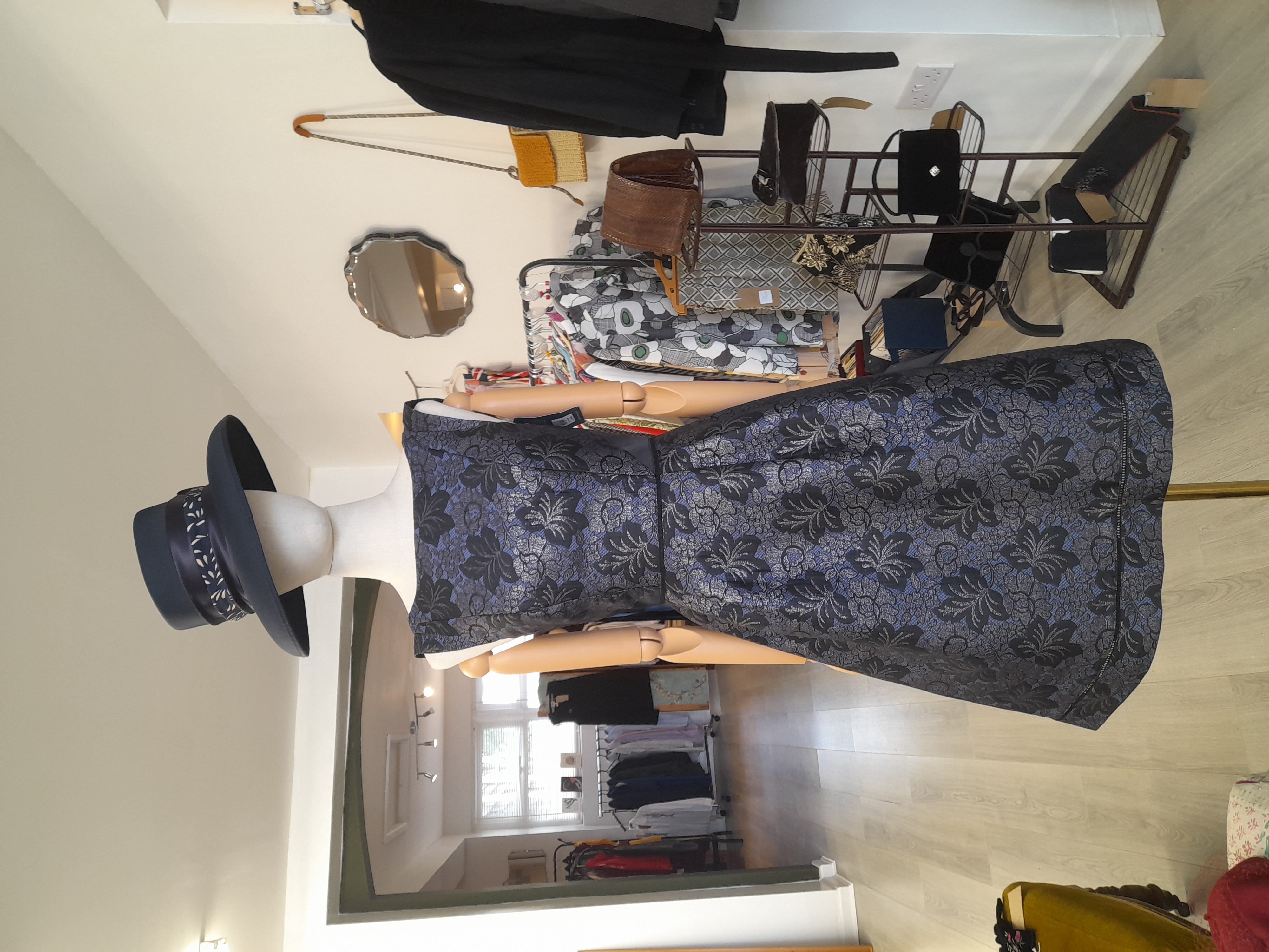 Oasis Size BNWT Knee-length Cocktail Dress, Size 8