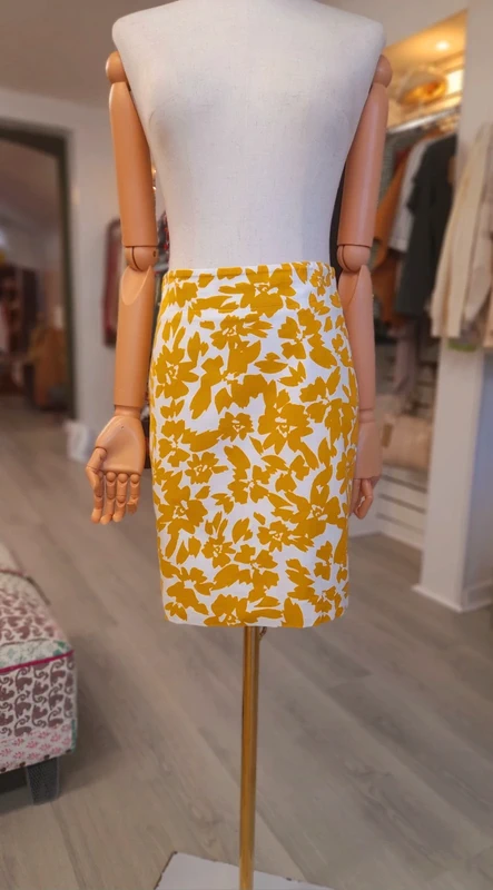 LOFT Petite Mini Skirt, Size XS to S