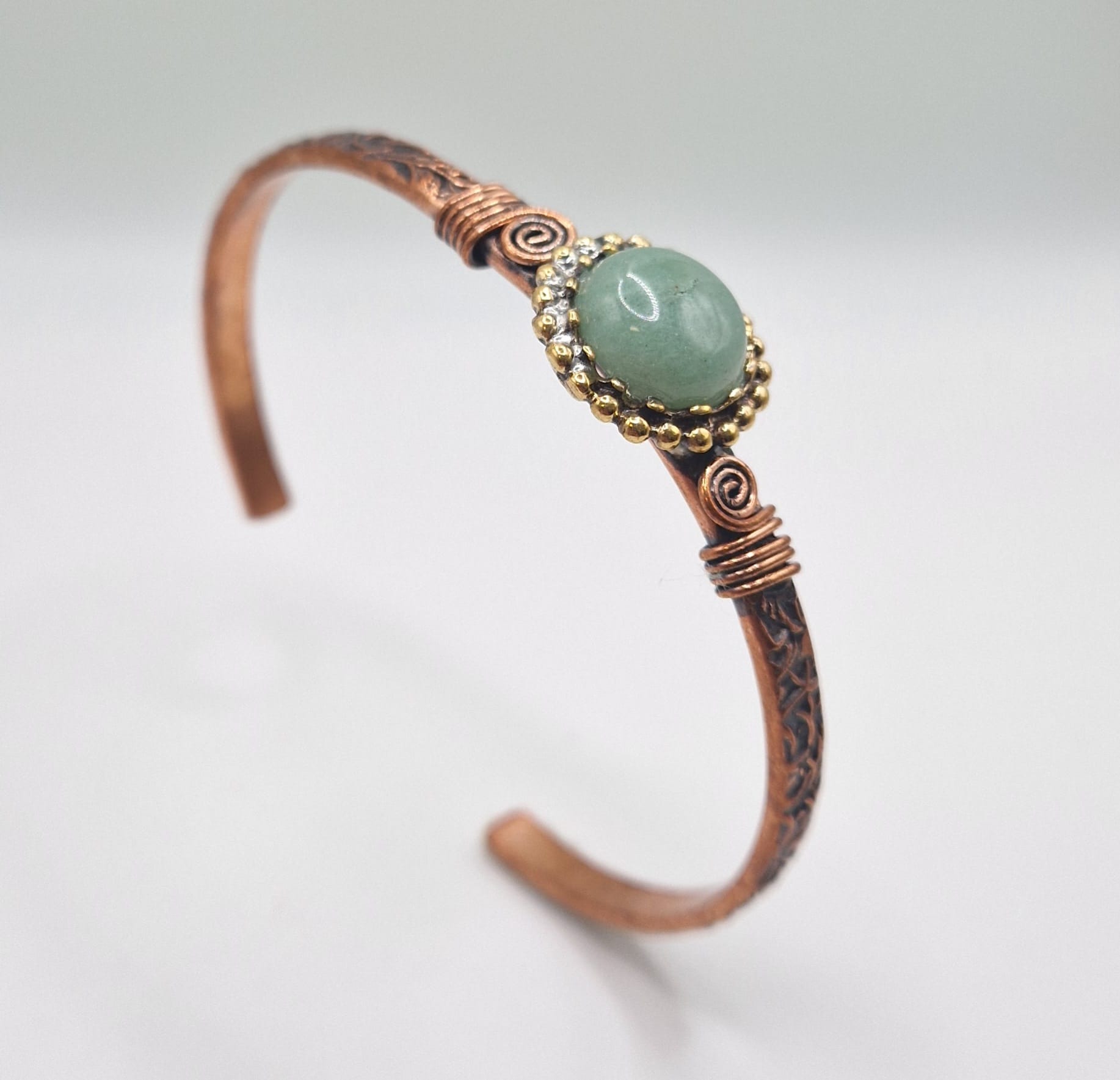 Handcrafted Aventurine Bracelet – Copper & Gold Adjustable Design