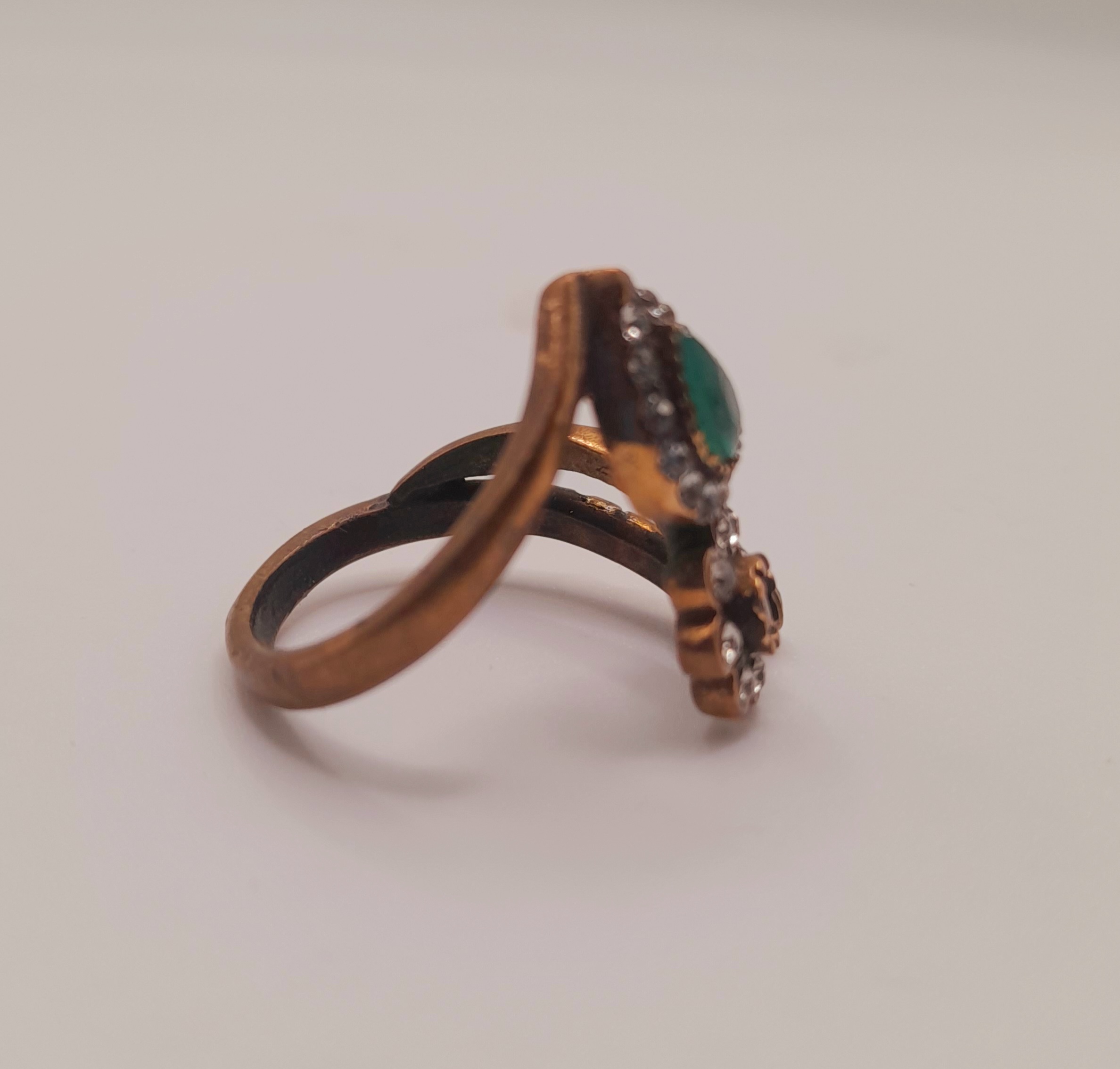 Vintage-style bypass ring, Size R