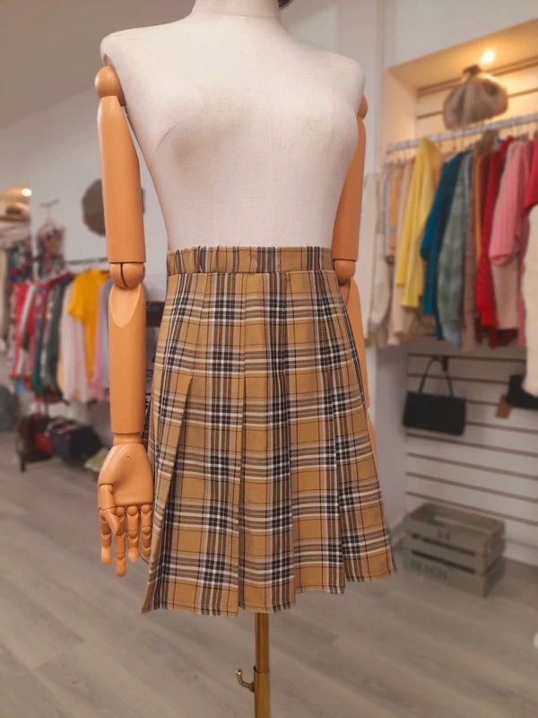 Wild Fable Size L pleated mini skirt