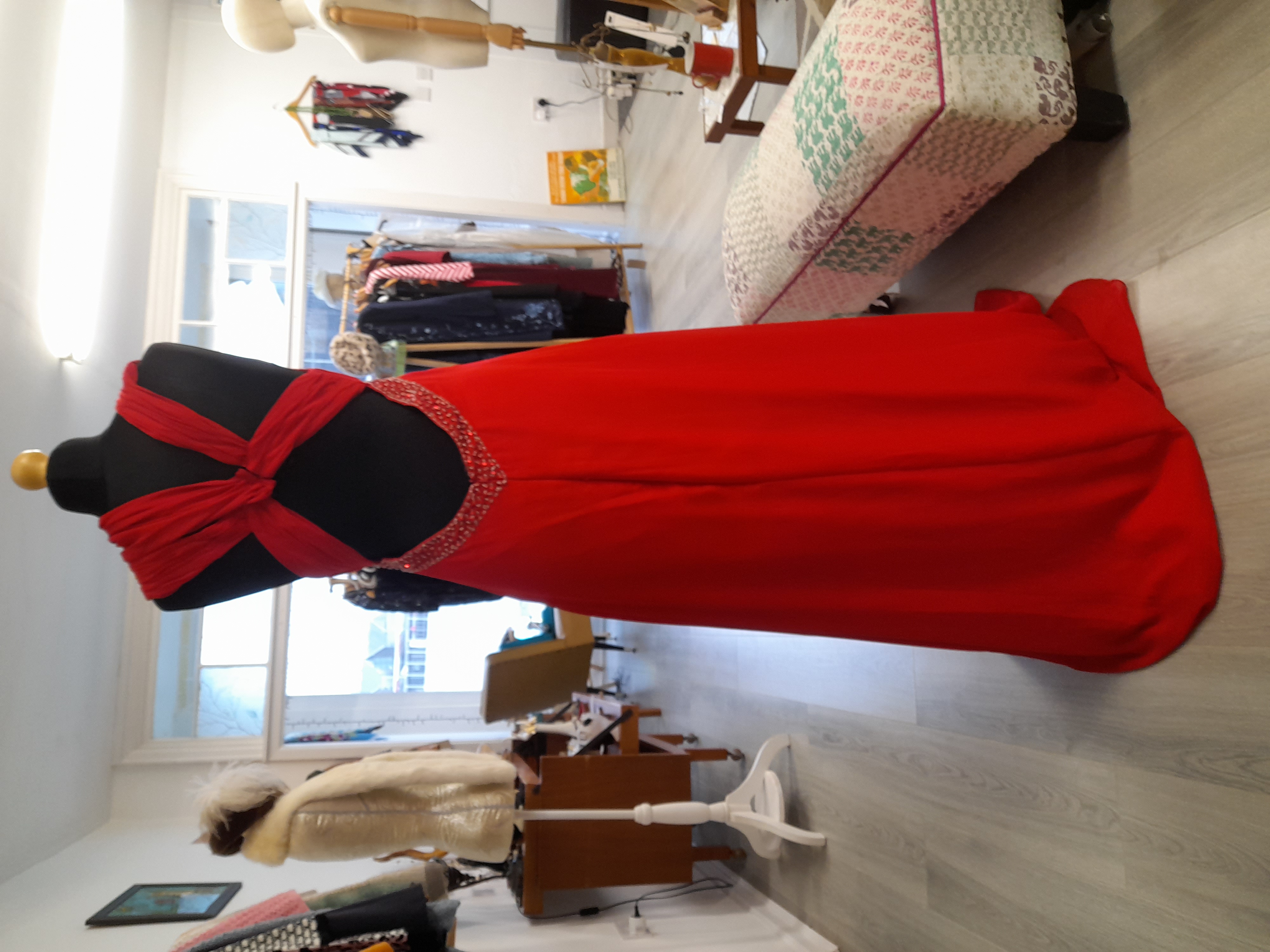 Red Chiffon Long Wedding Evening Dress,  Neck Crystal Rhinestone Beaded Size 8