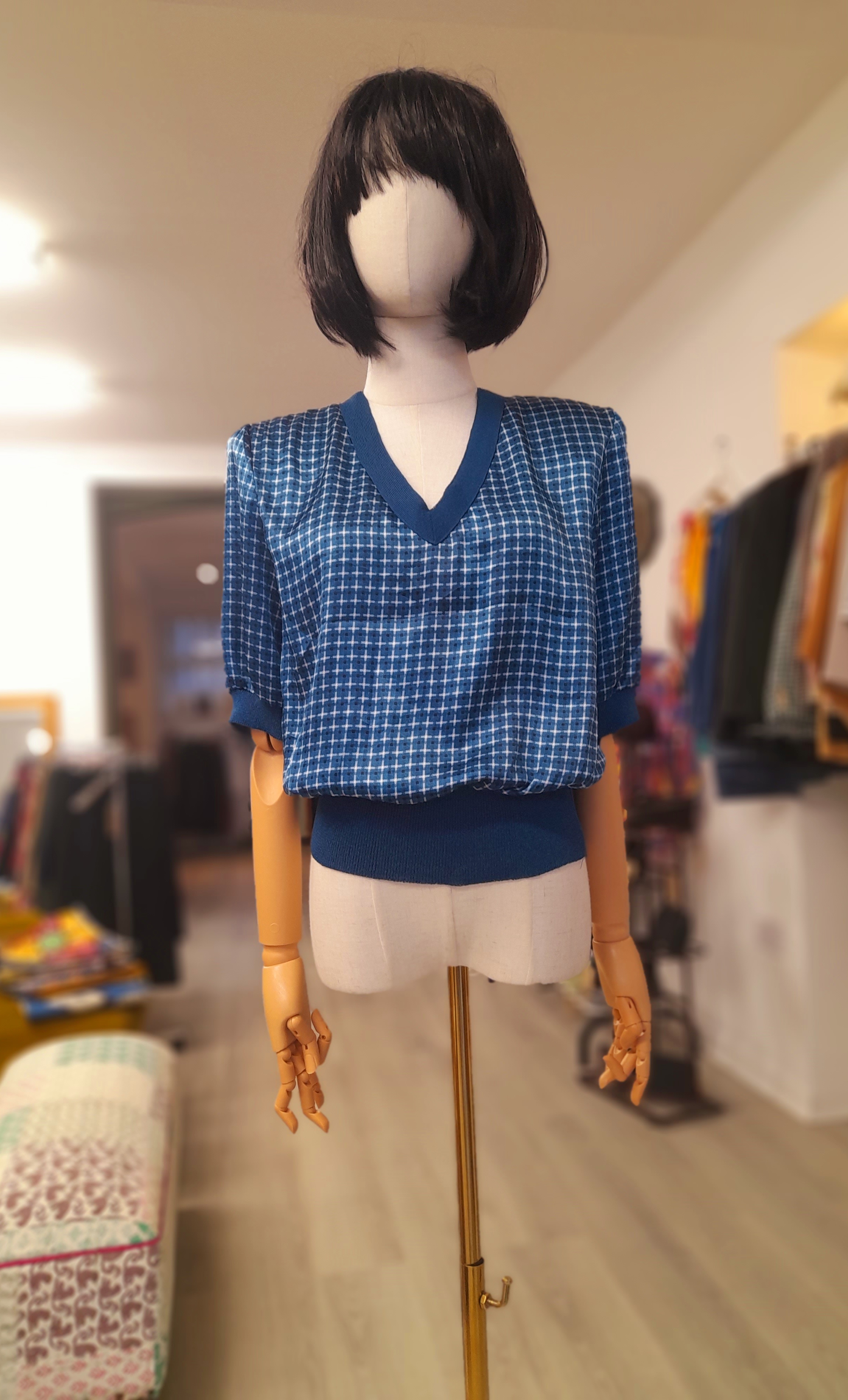 Vintage Castleberry 80s Power Shoulder blouse, Size S