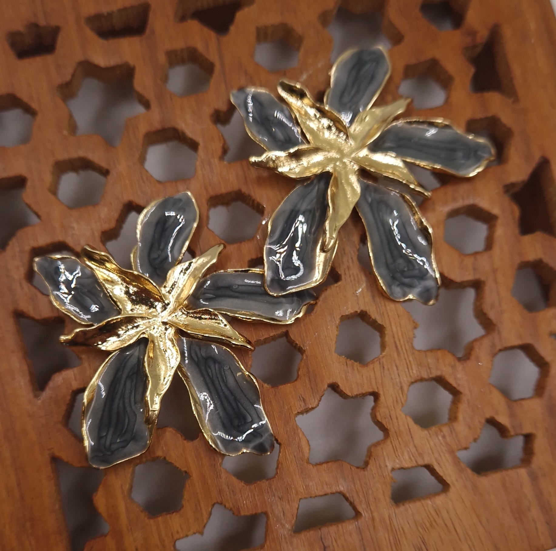 black or charcoal grey enamel flower stud earrings