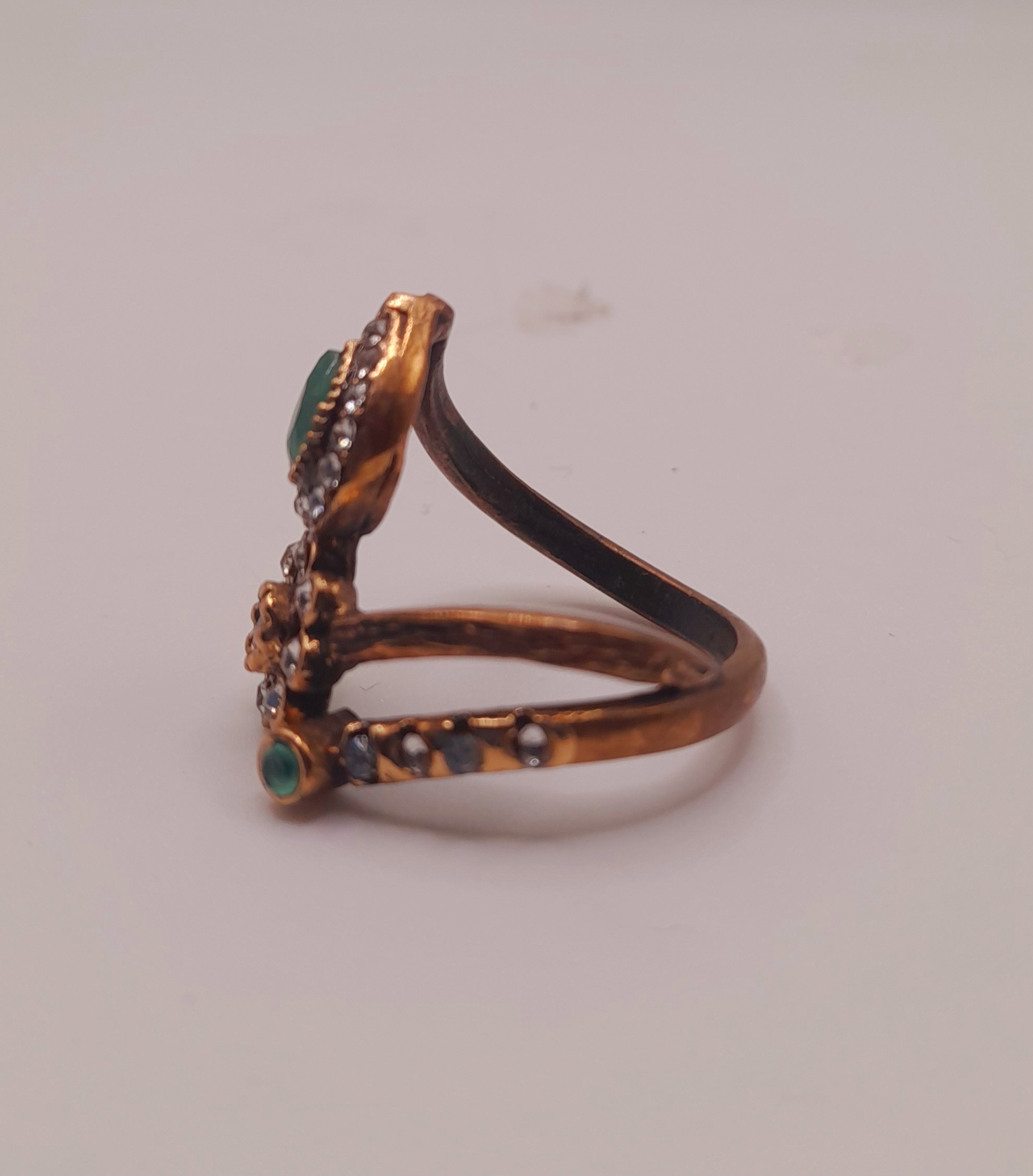 Vintage-style bypass ring, Size R
