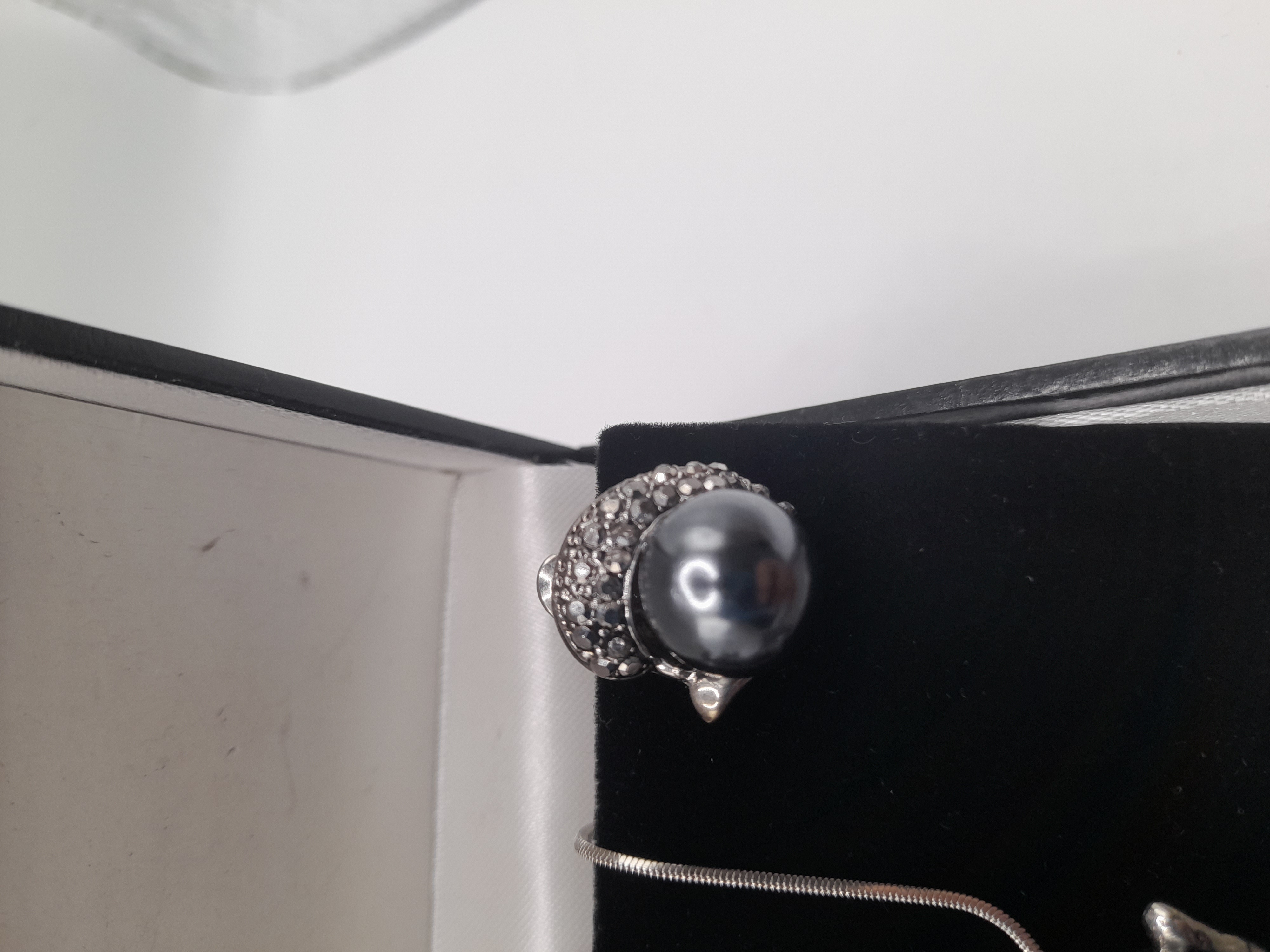 Vintage-style silver-tone parure jewelry set, Ring size N