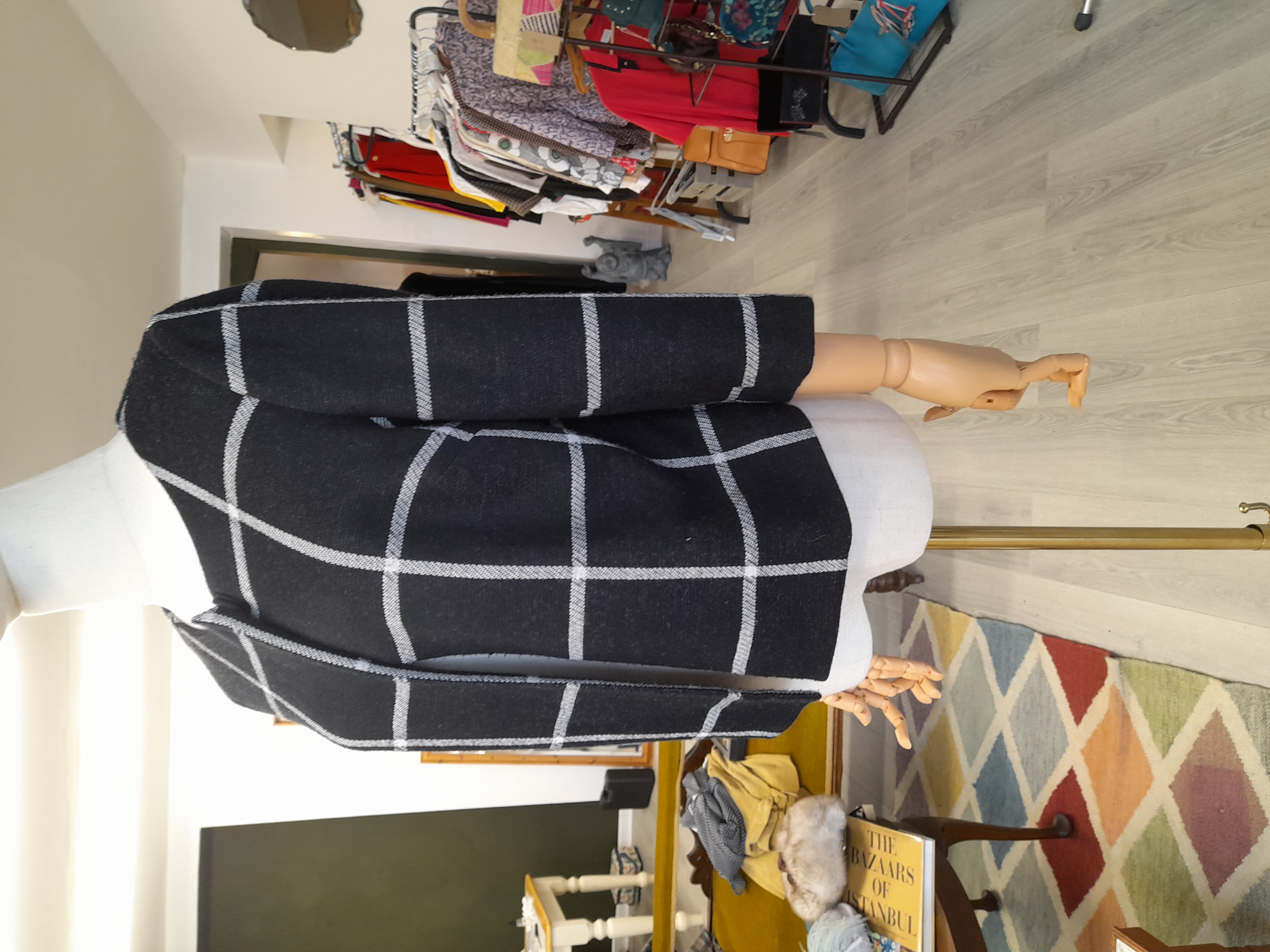 Principles by Ben de LISI, Size 8 Light weight Jacket 